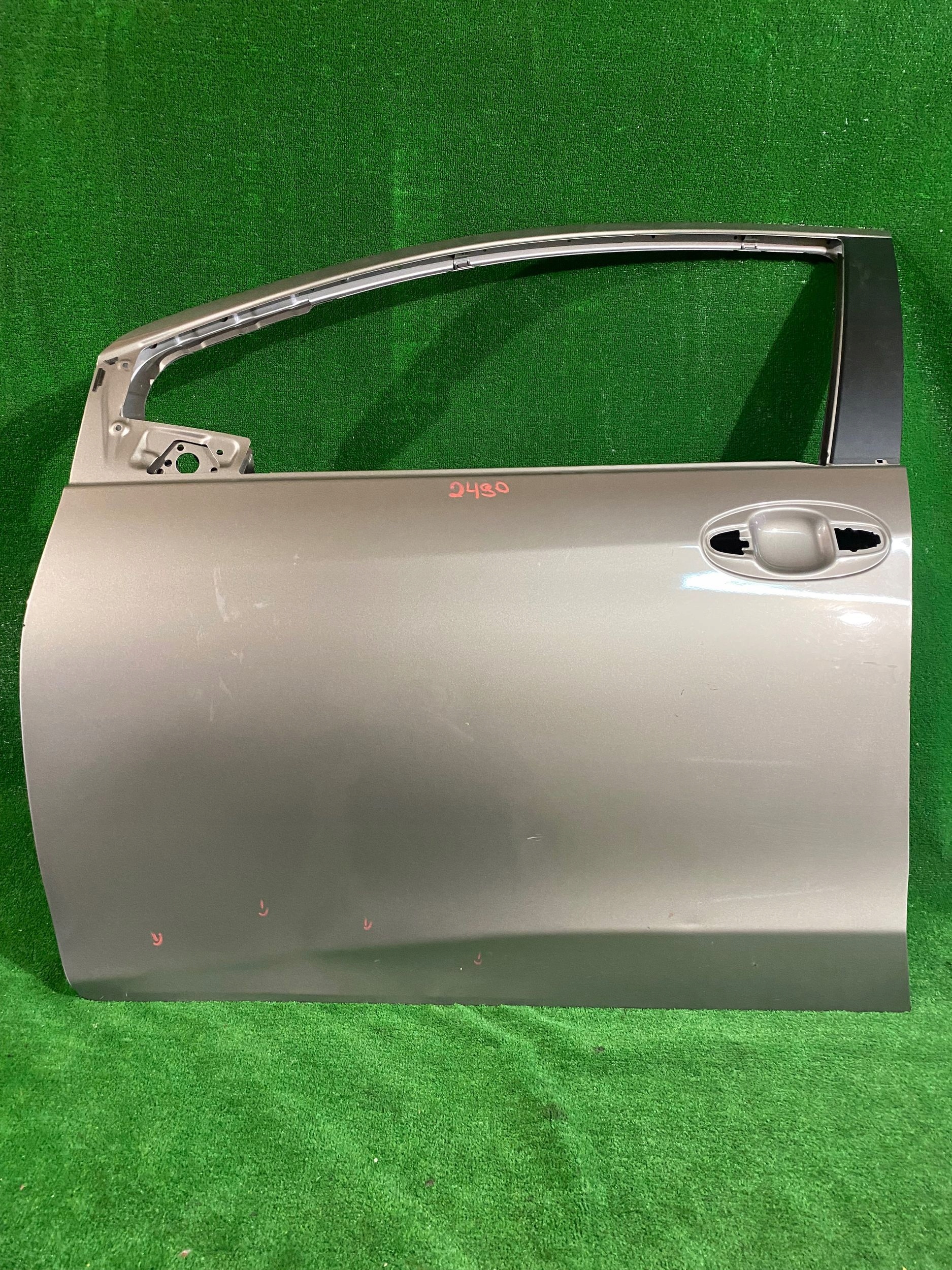 door front left left front TOYOTA YARIS III 11