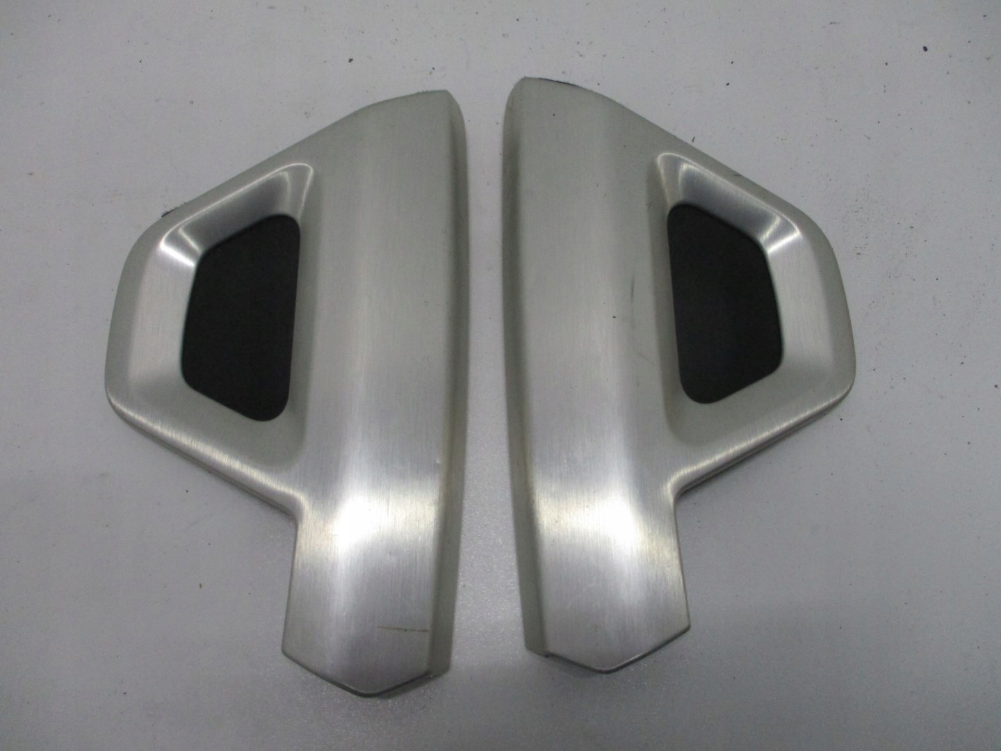 decorative trim cap RANGE ROVER VOGUE