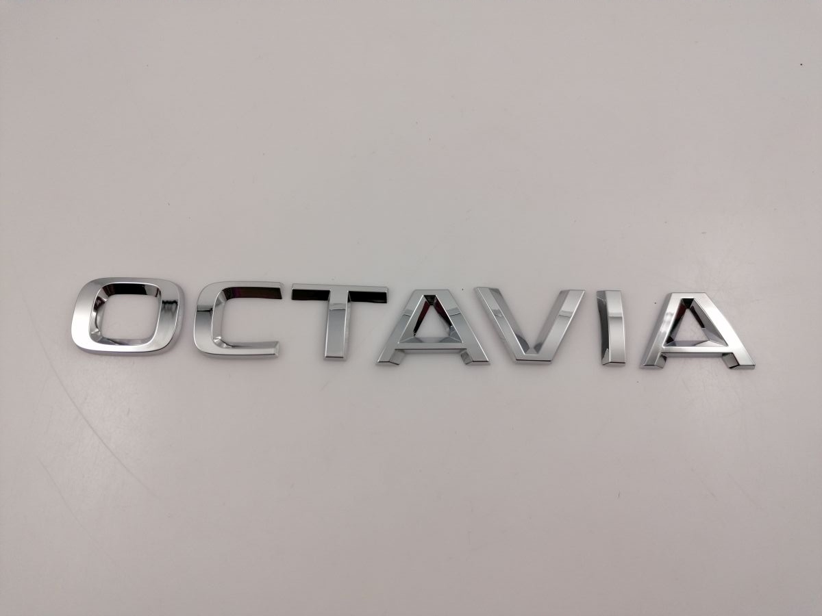 

Skoda Octavia III Emblemat Znaczek Napis Tył