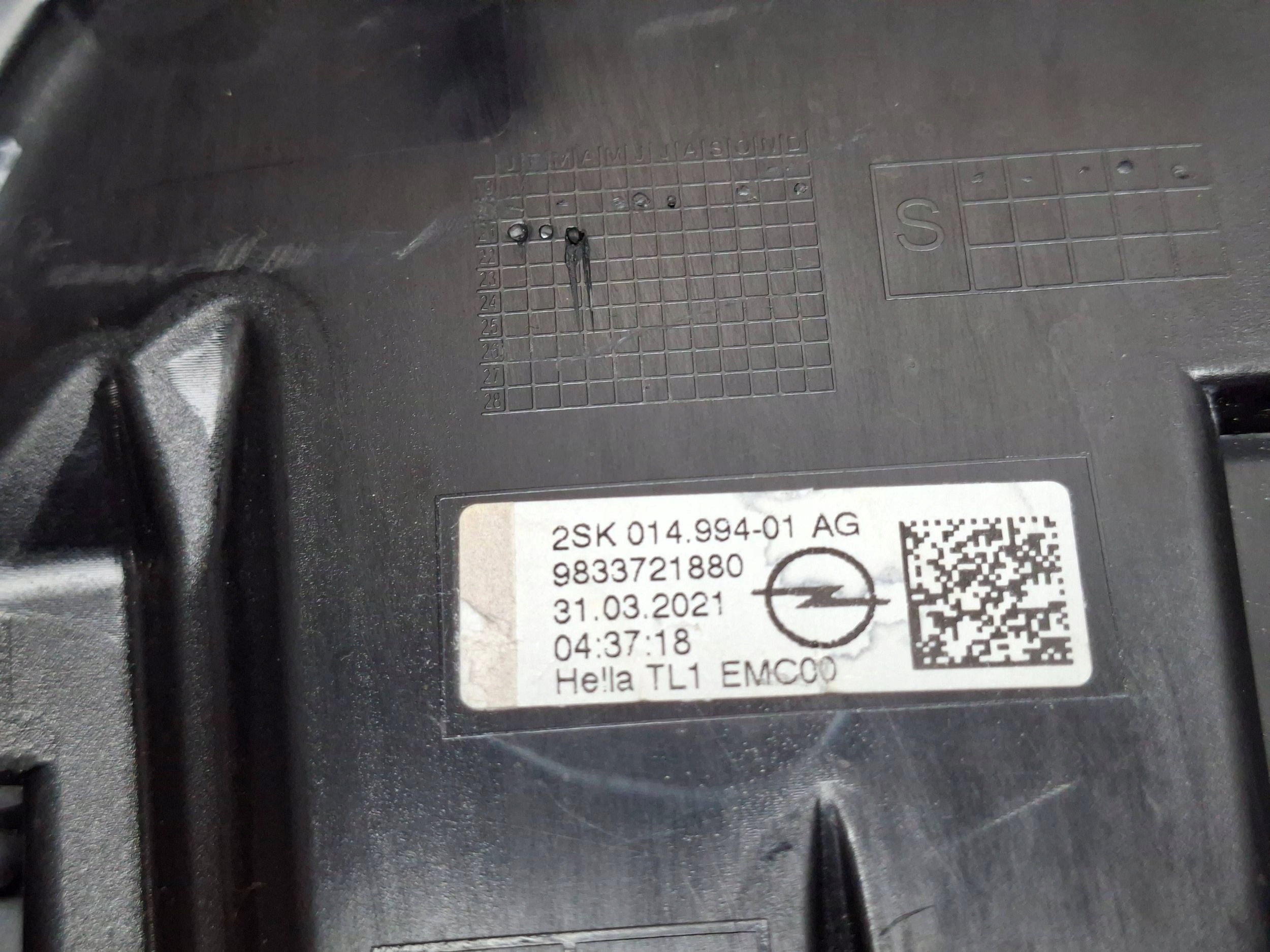 light left rear part LED 9833721880 OPEL MOKKA B 2020