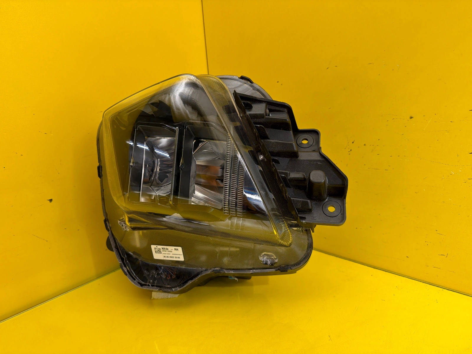 light right lower Hyundai Tucson IV 20- 92102N7100 Full Led