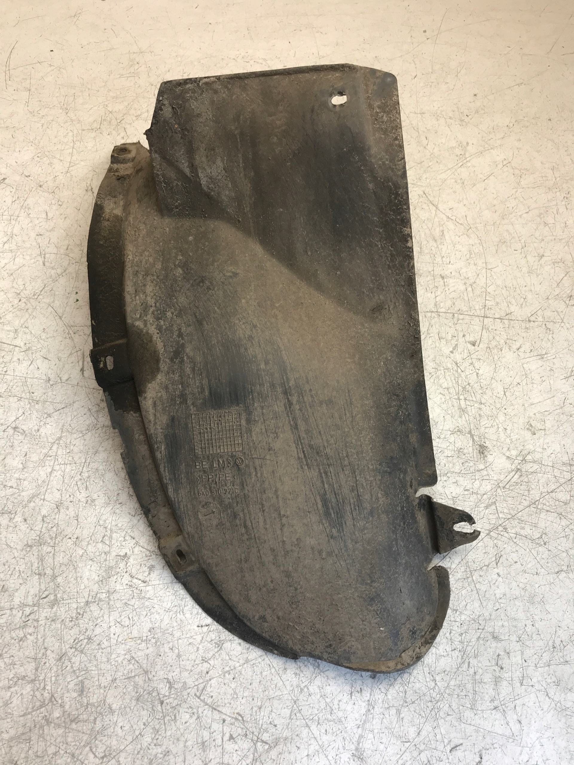 mudguard left front SEAT AROSA 6X0810971C