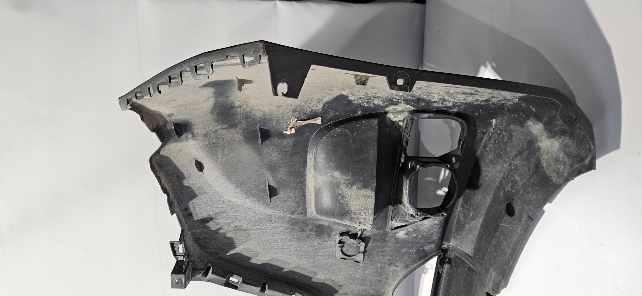 front bumper RENAULT MASTER IV 19- original 620228205R