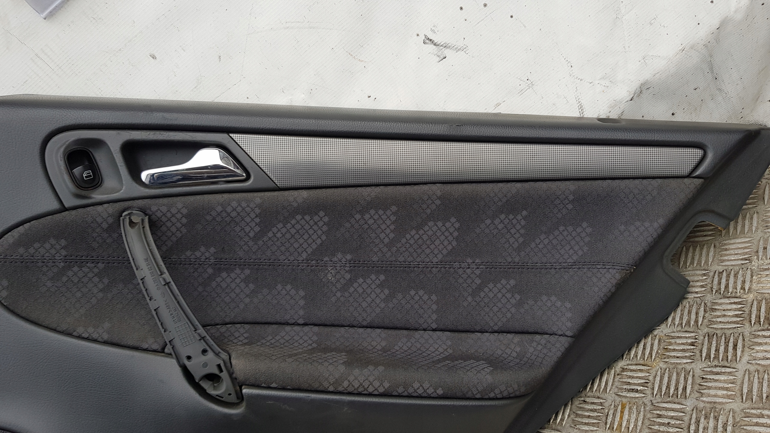 MERCEDES W203 side upholstery right rear part