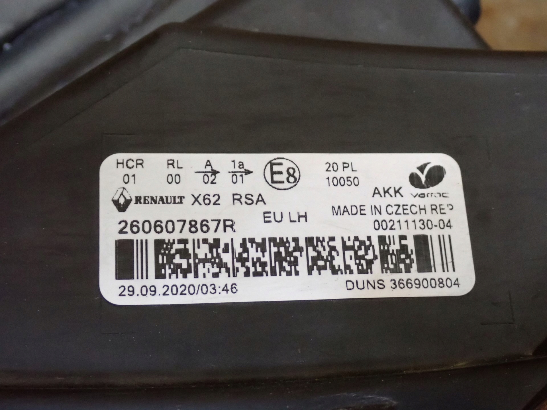 light left REFLEKTOR left RENAULT MASTER III LIFT IV 2019- 260607867R