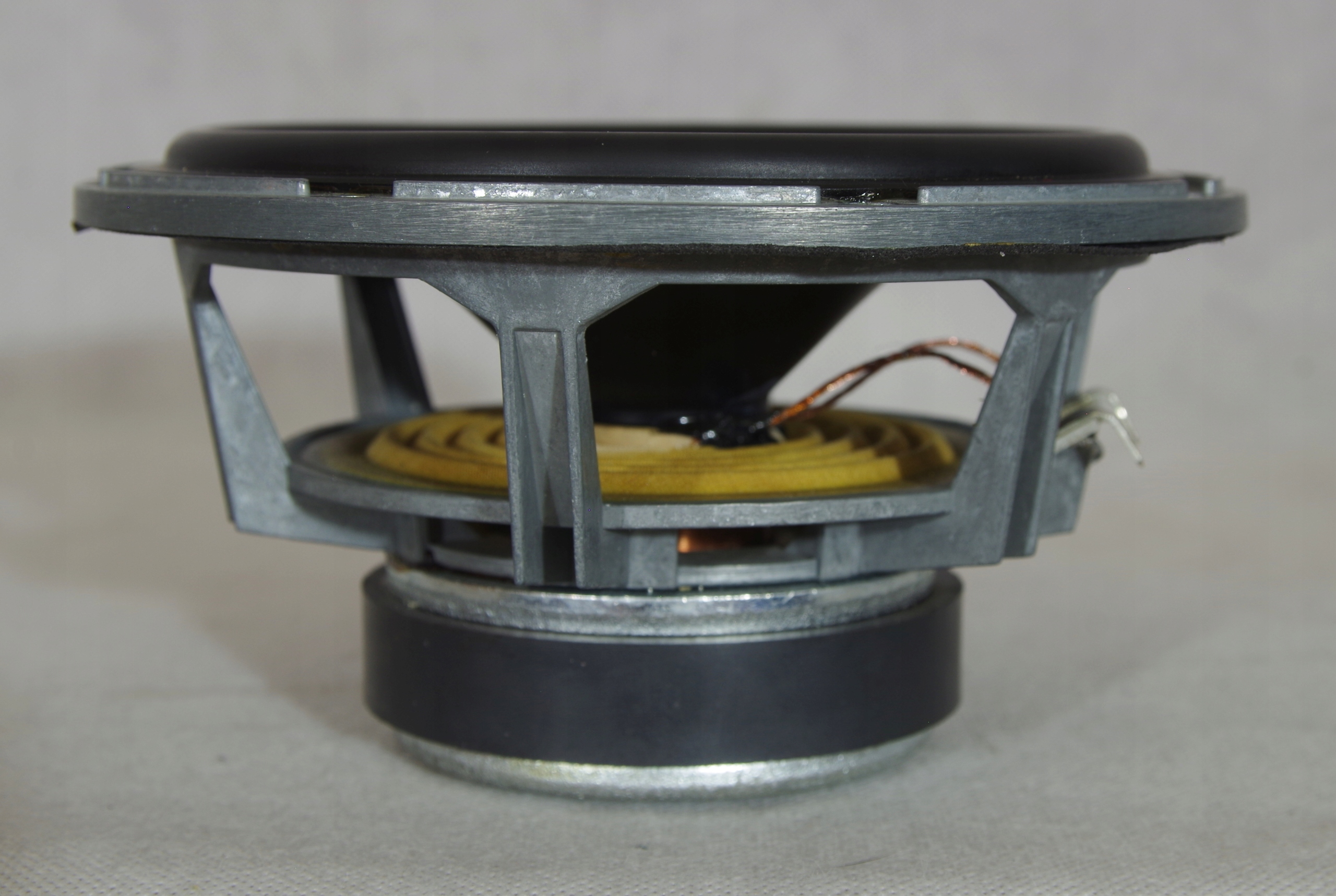 B&W ZZ8613, głośnik niskotonowy Bowers and Wilkins Matrix 803/804