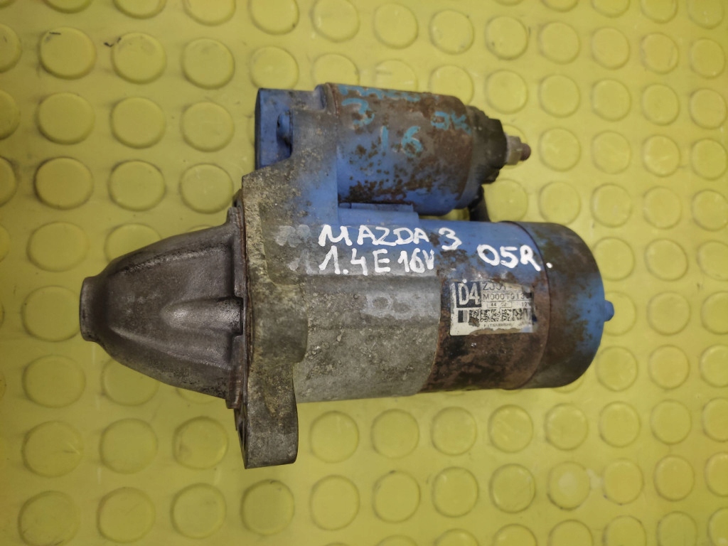 MAZDA 3 1.4 16V starter M000T01381