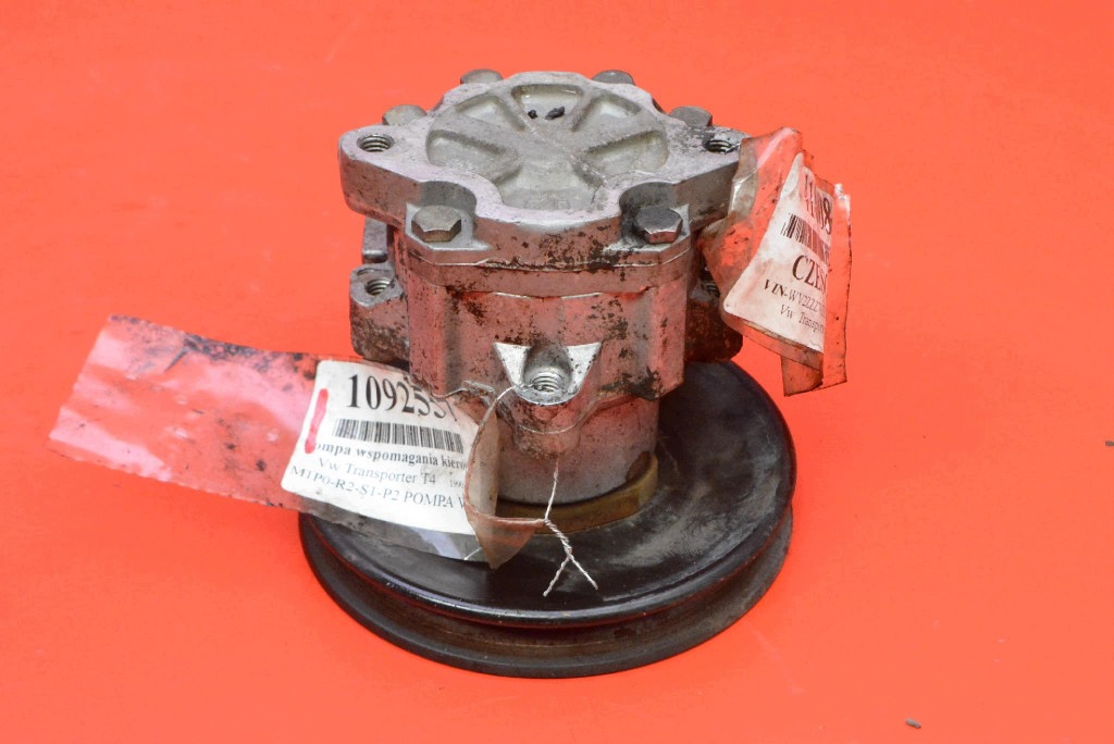 Servopumpe des Lenkrads VW TRANSPORTER T4 2.4 D 78 KM 90-03