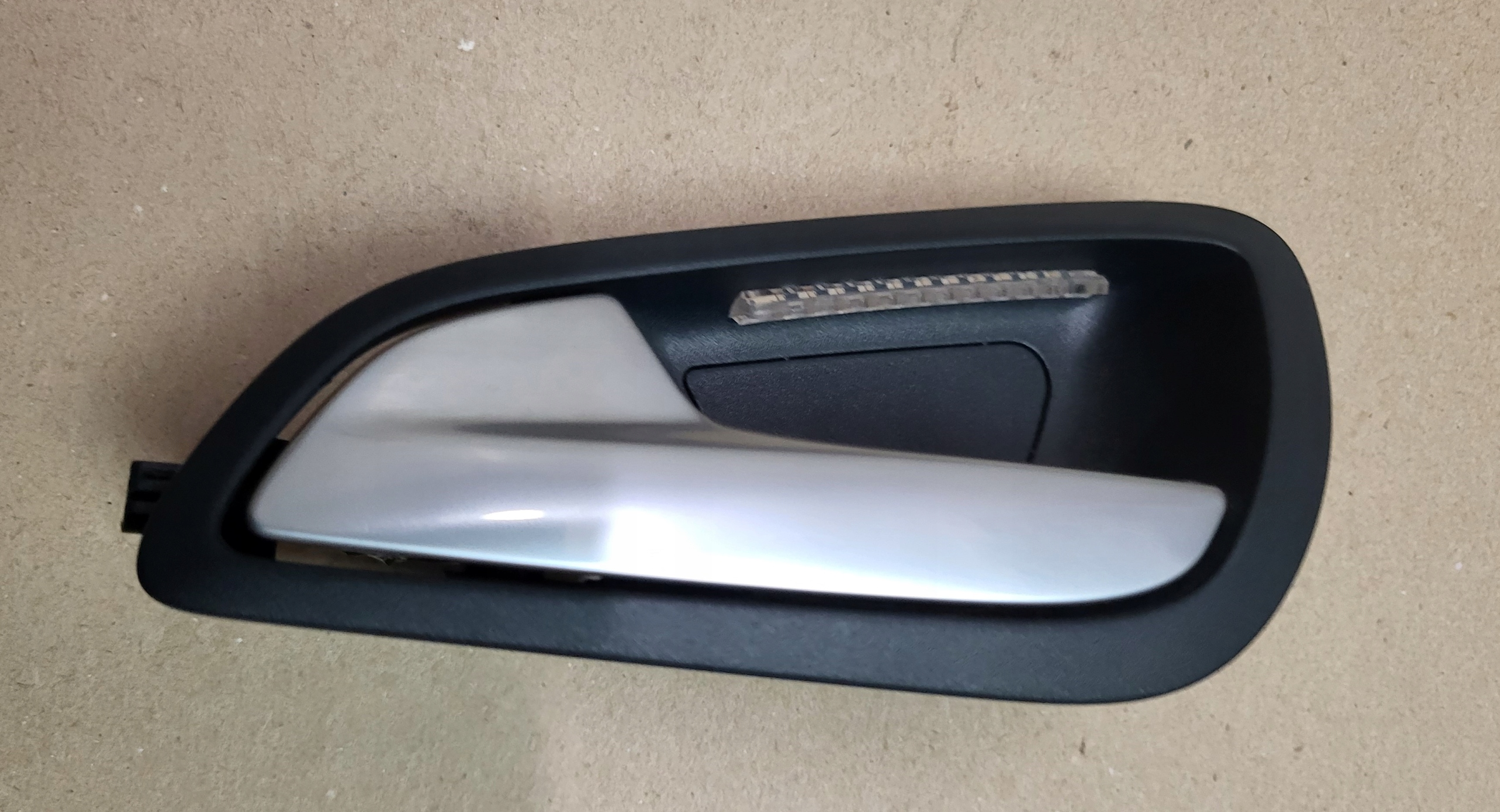 handle inner door left front PODSWIETLANA FORD GRAND CMAX 14r. OE EU