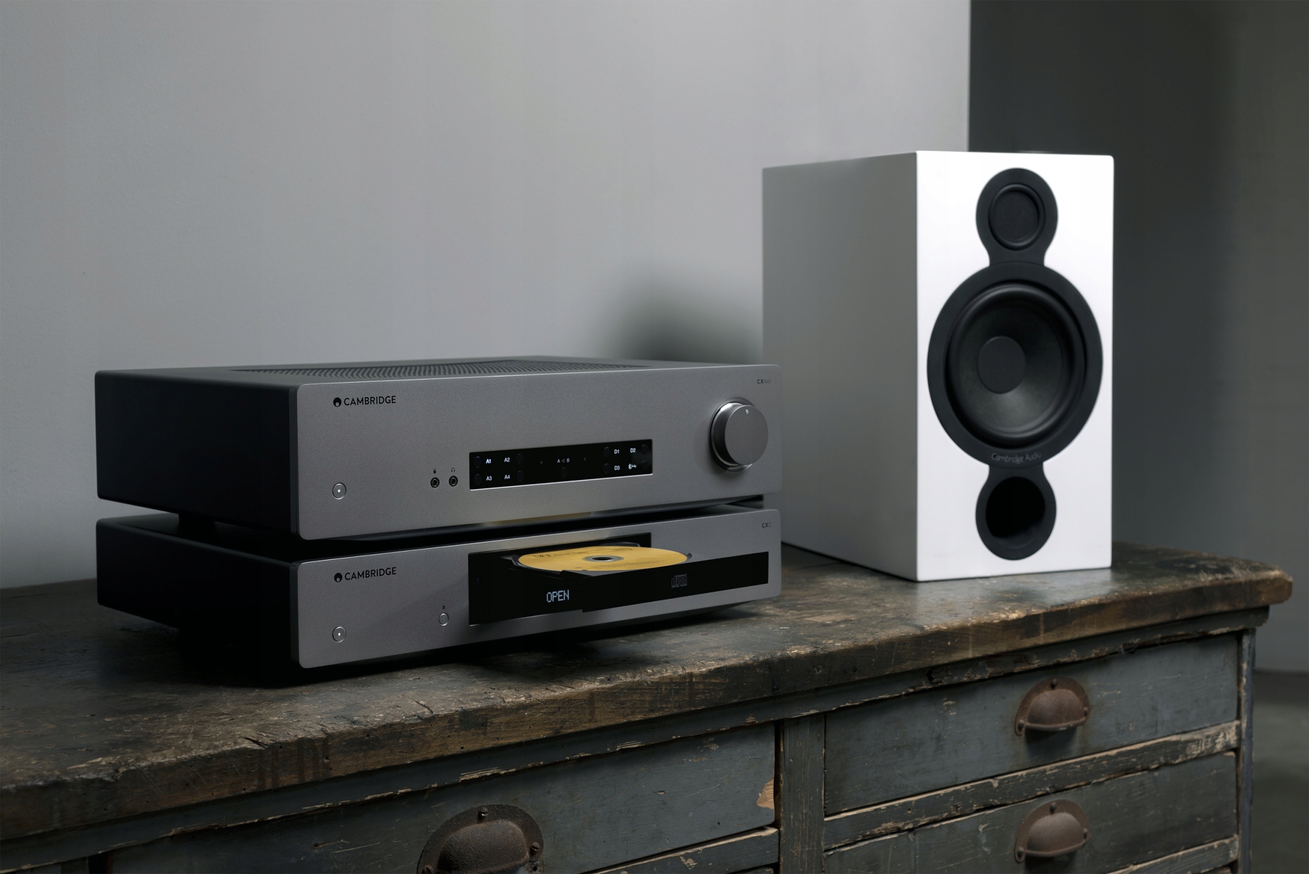 CAMBRIDGE AUDIO CXC SERIES 2 NAPĘD ODTWARZACZ CD Waga produktu 4.7 kg