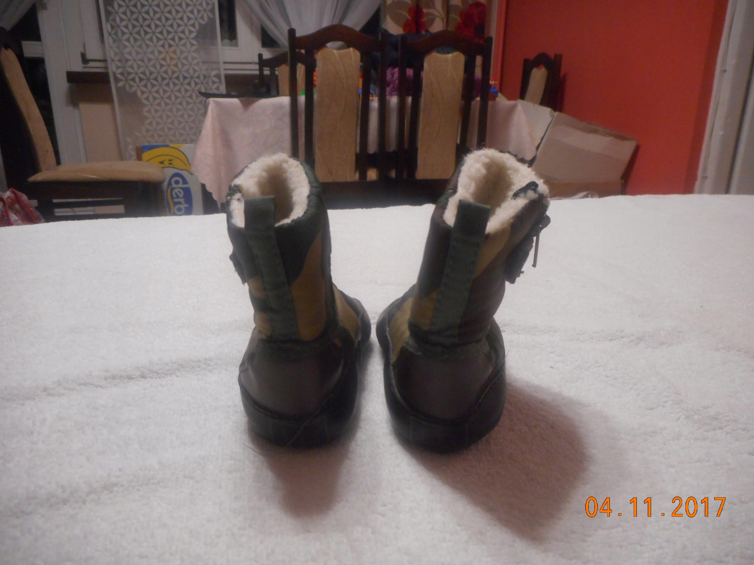 Butki moro dla malucha rozmiar 18 Kolor wielokolorowy