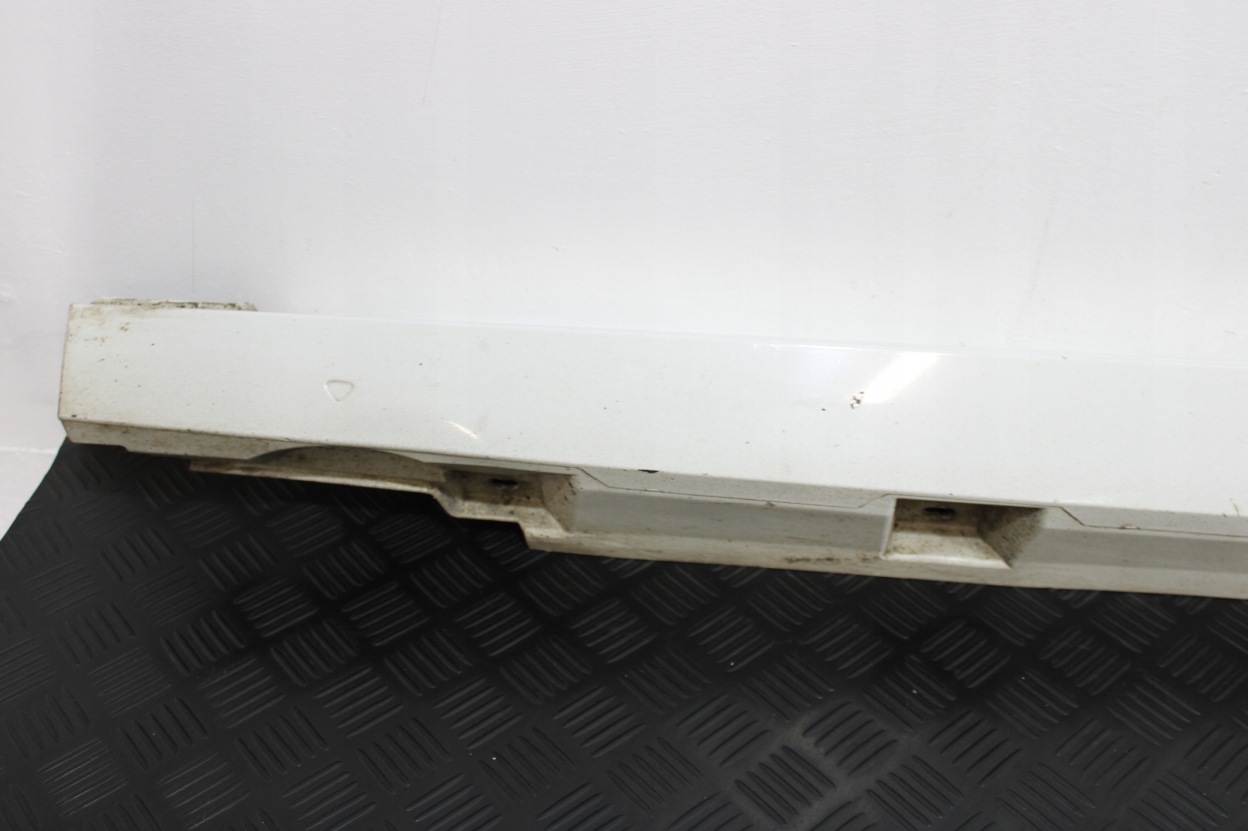 cap threshold threshold left 3G0853857 VW PASSAT B8 3G0 3G9