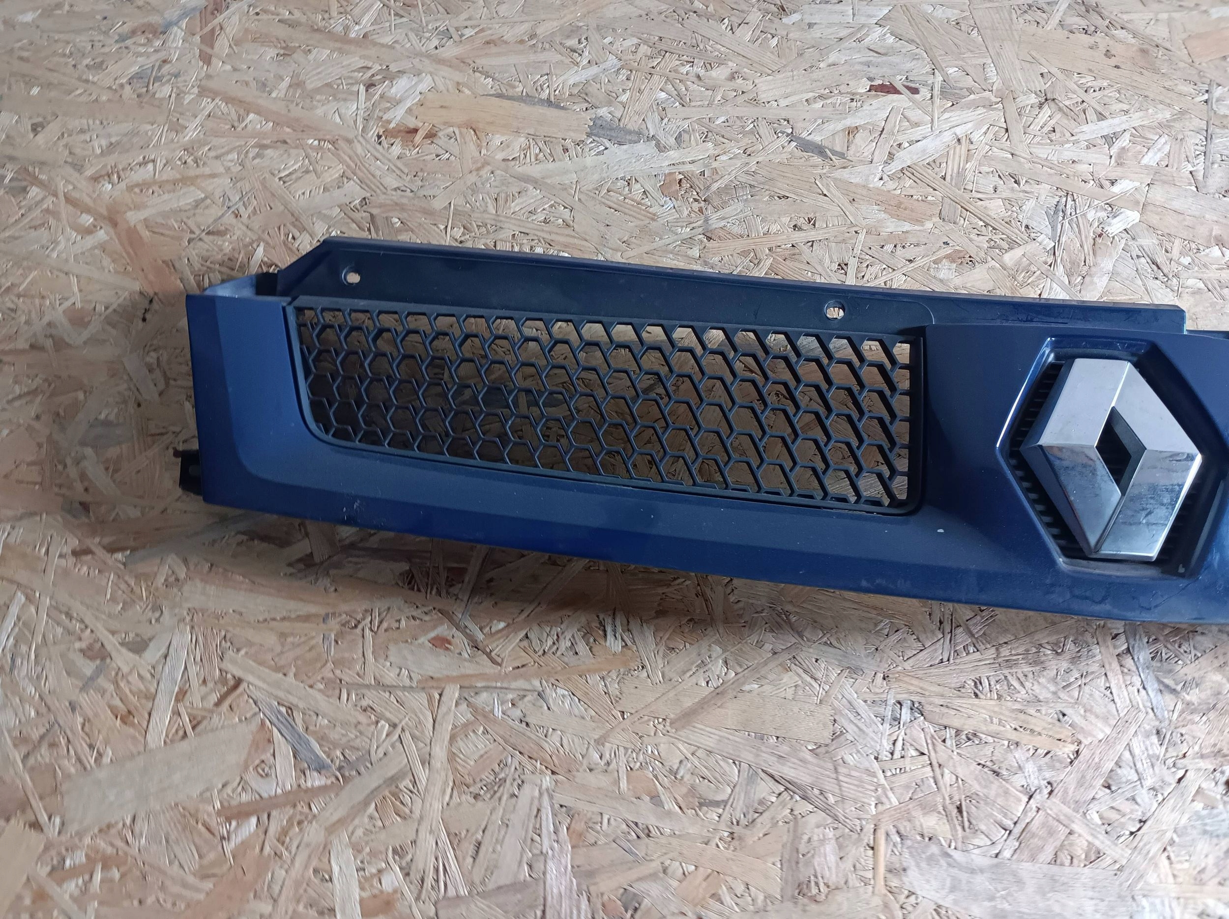 grille radiator (grill) Renault Master II 2004-2010 8200233765