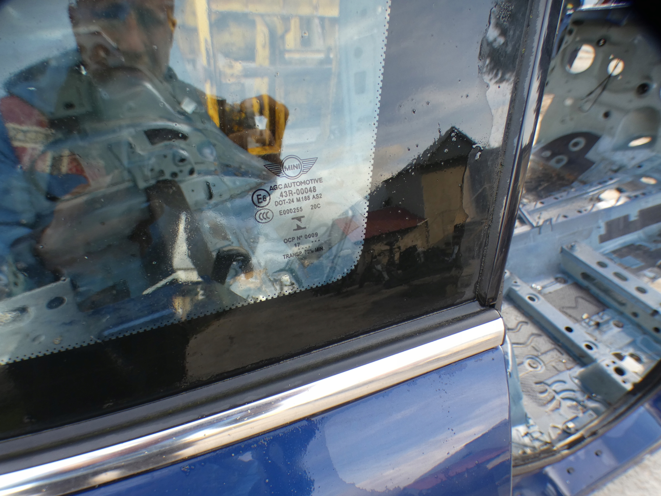 Mini One - Cooper F56 F55 2017 window bodywork left right rear part
