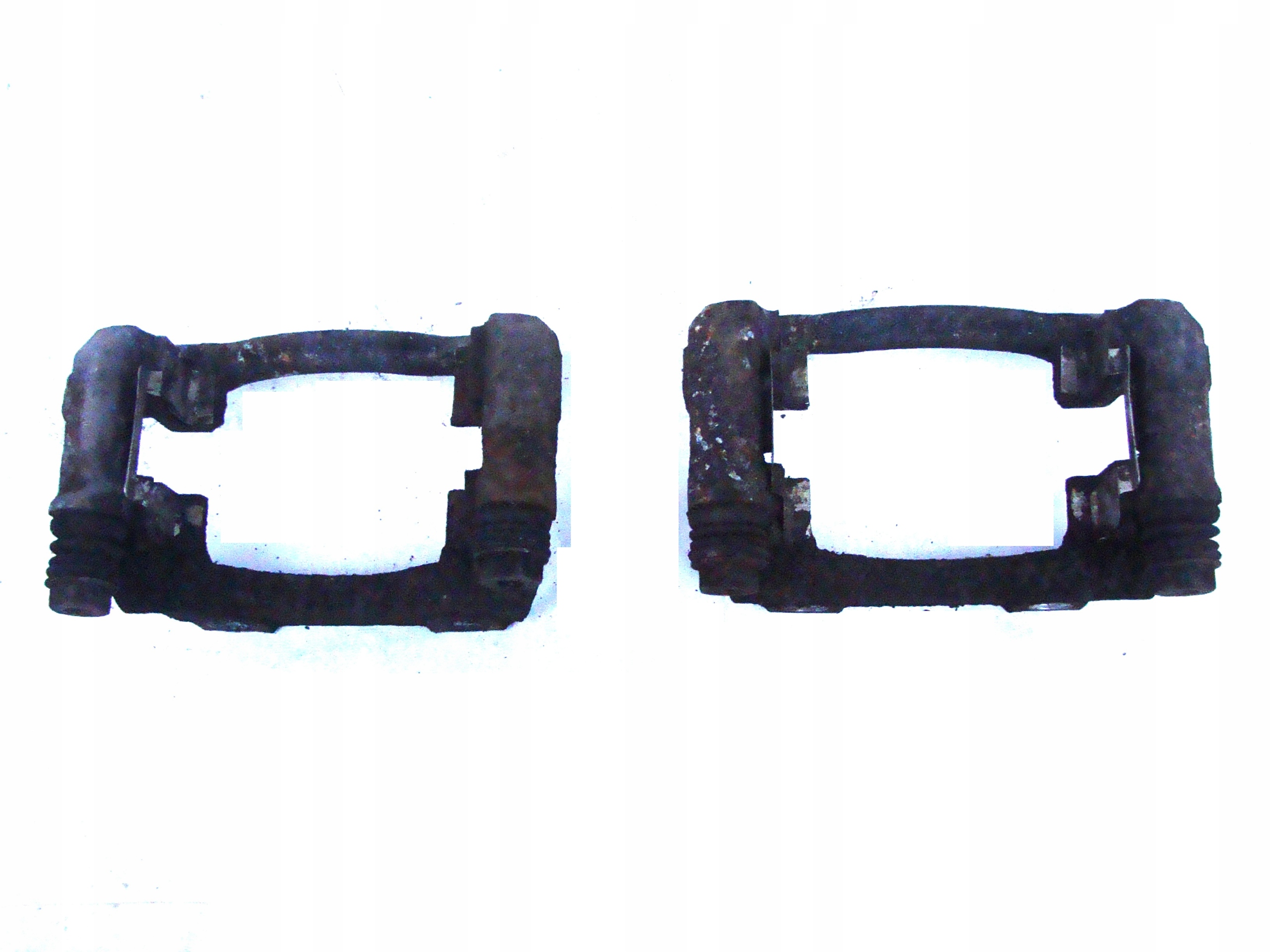 JARZMO ZACISKU LEWE + PRAWE PRZÓD TWINGO II 07-14