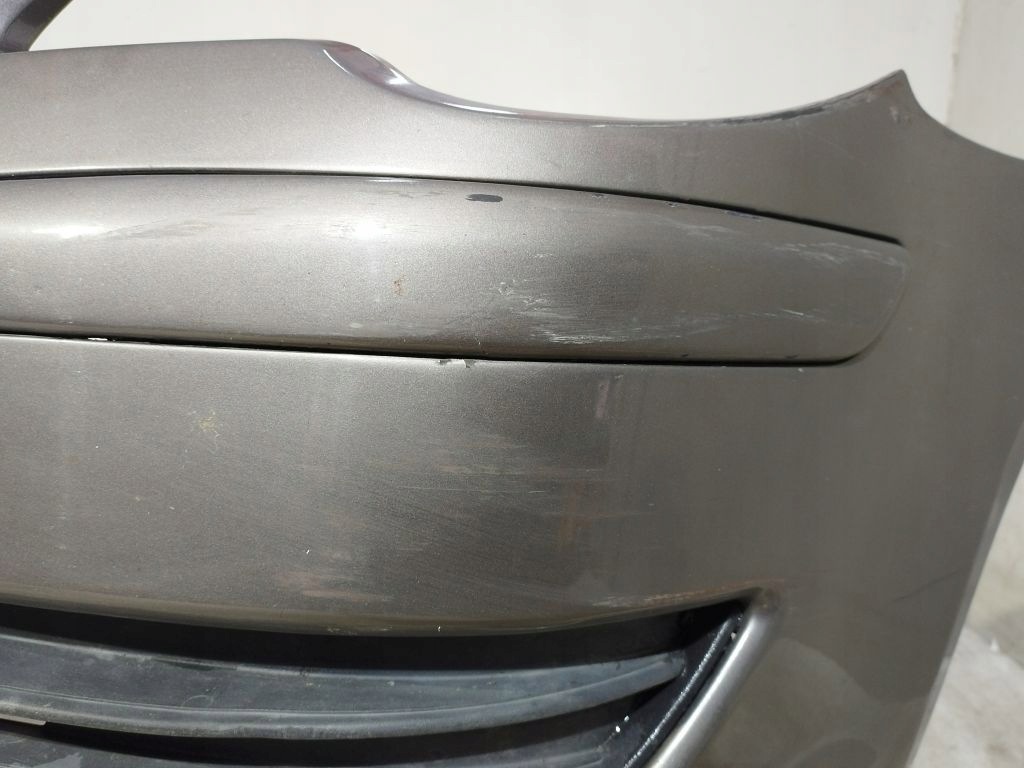 VW Touran a lift nárazník předek přední