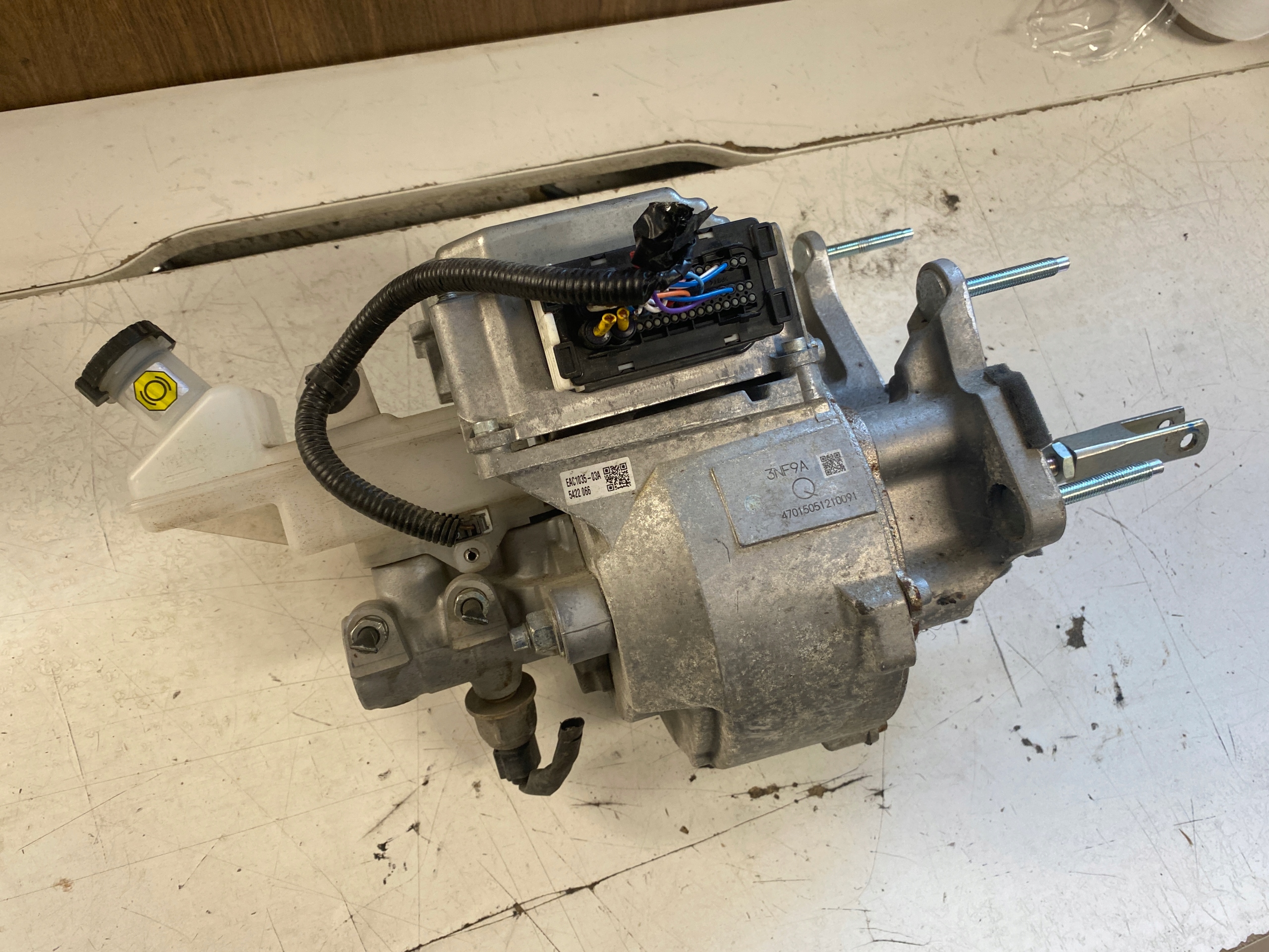 NISSAN LEAF И СЕРВОПРИВОД ГЛАВНЫЙ ТОРМОЗНОЙ ЦИЛИНДР 3NF9A