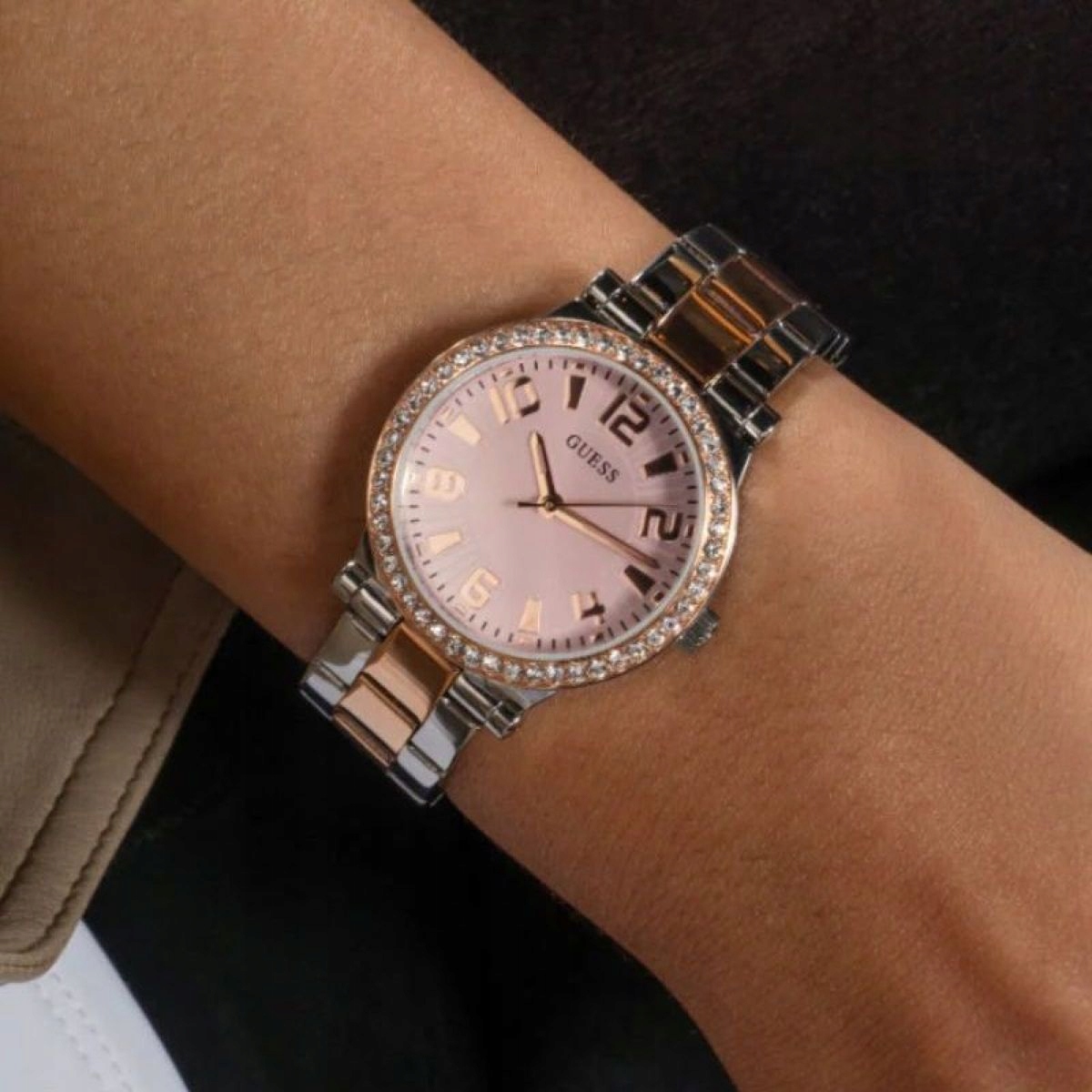 Dámské hodinky Guess GW0686L4