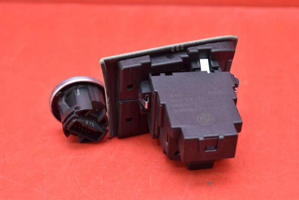 ignition key button 6954719-07 BMW E90 E91 2.0 D 163 KM 04-10