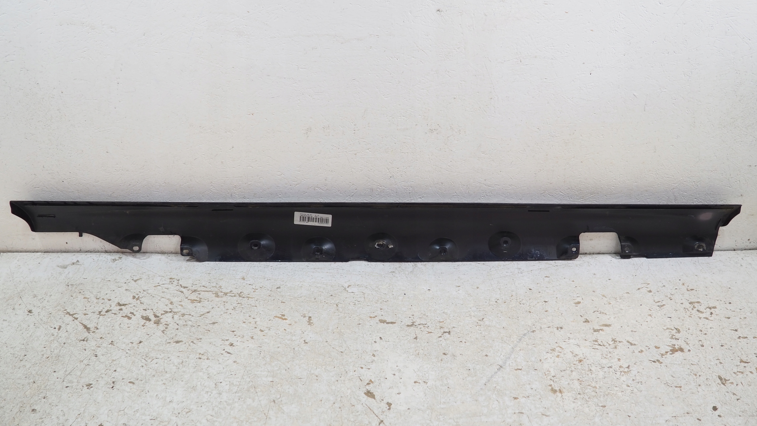BMW 3 E46 moulding threshold left 8226117