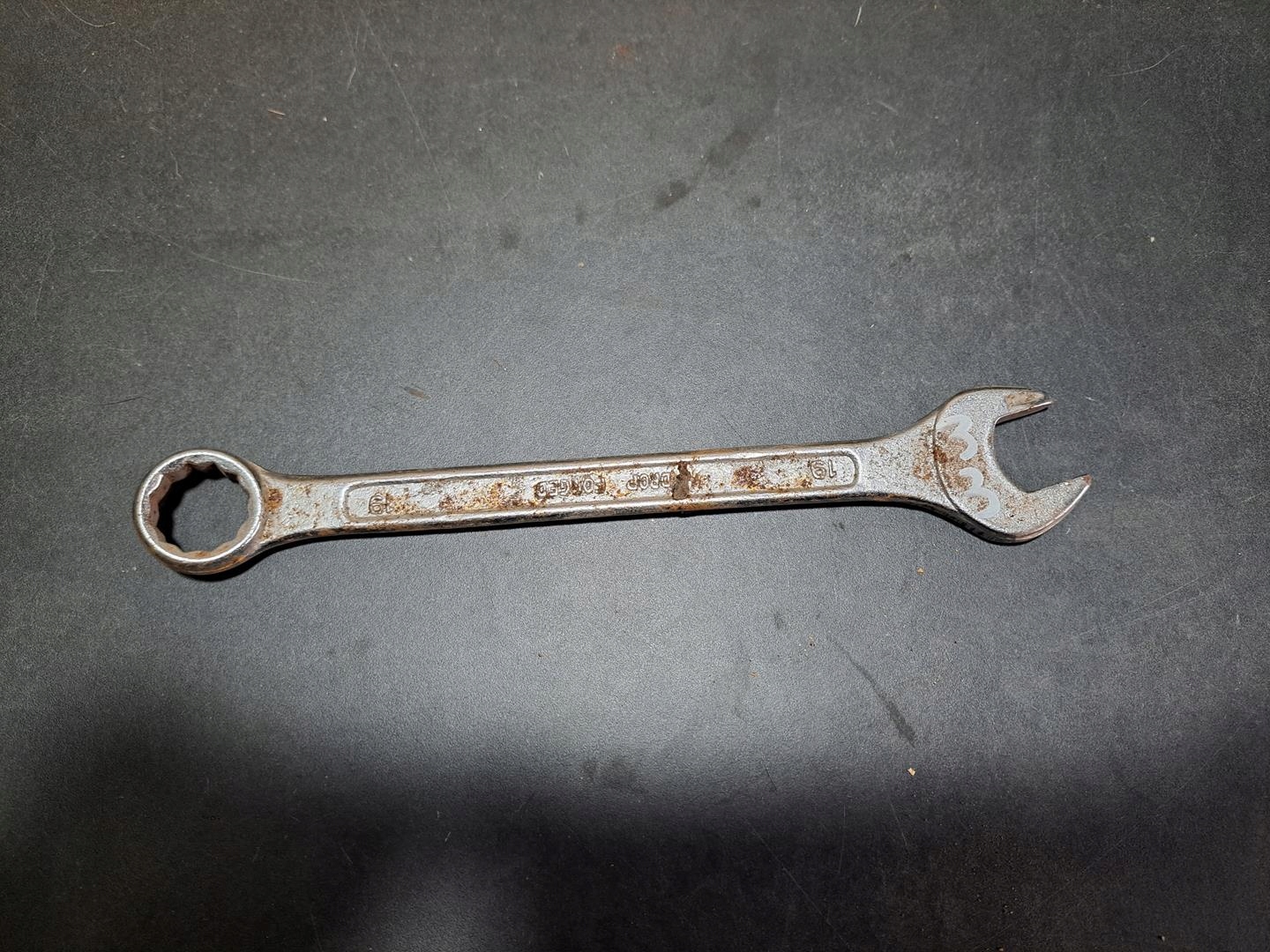 STARY ZABYTKOWY KLUCZ PŁASKI DROP FORGED 19 - 19 PRL OKAZJA SOLIDNY