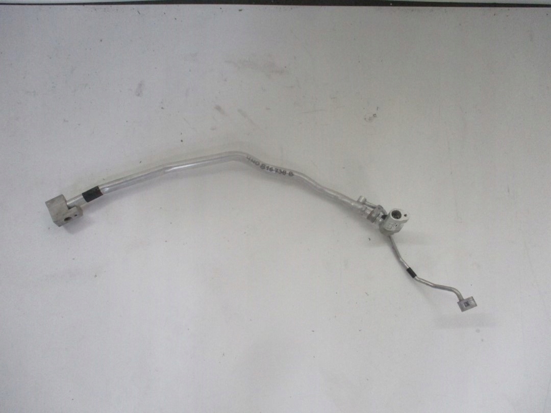 Шланг кондиціонера Audi A8 4N0 4N0816738B