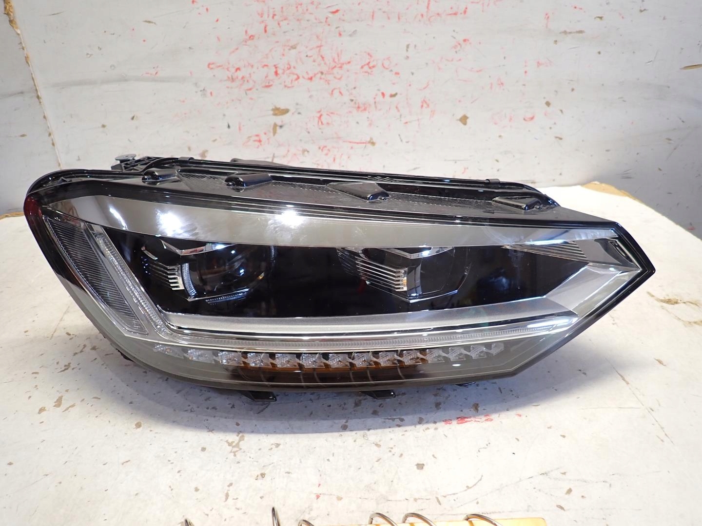light front front right VW TOURAN 2015- FULL LED 5TB941082D