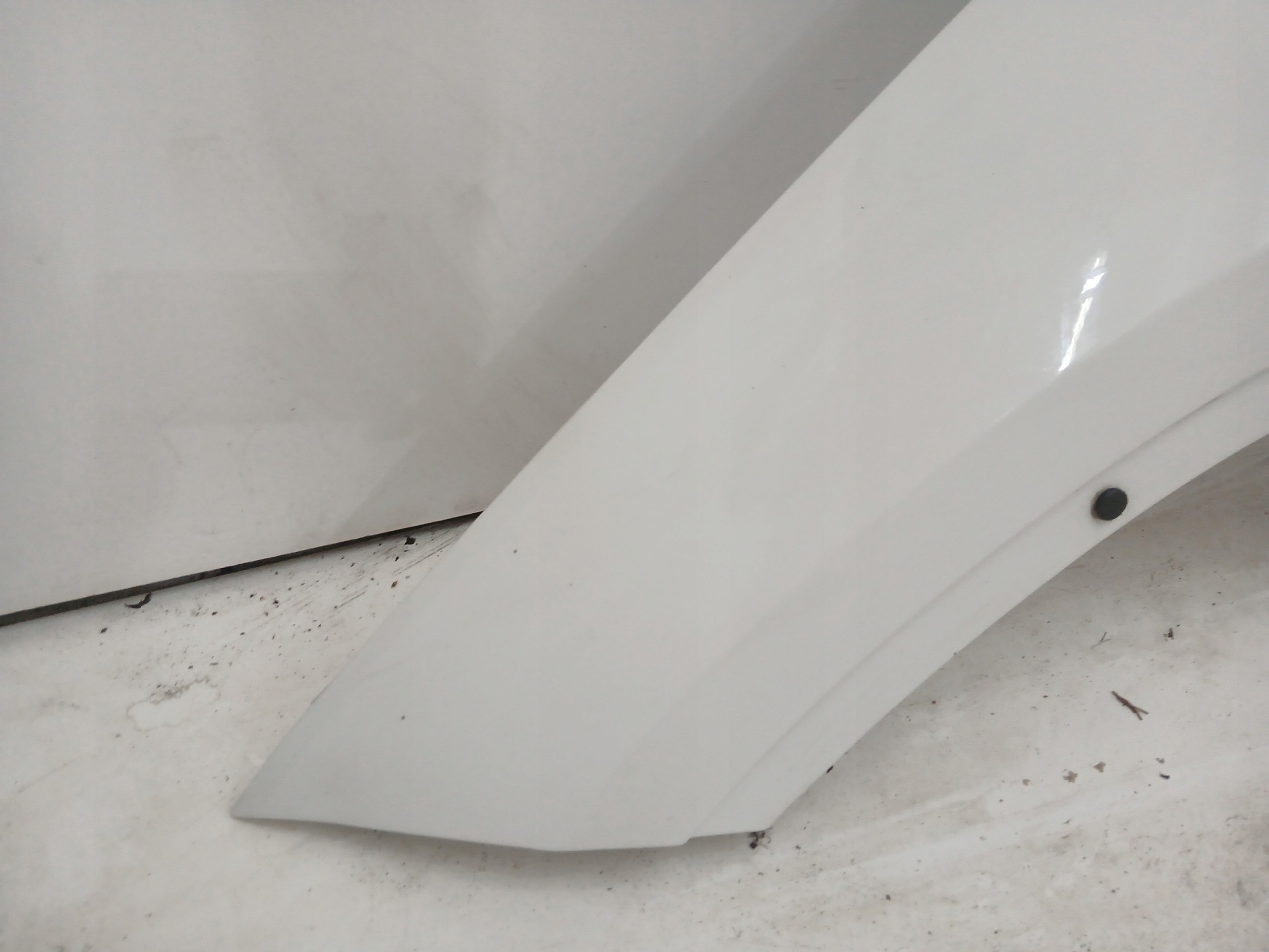 fender left front BMW X1 E84 300