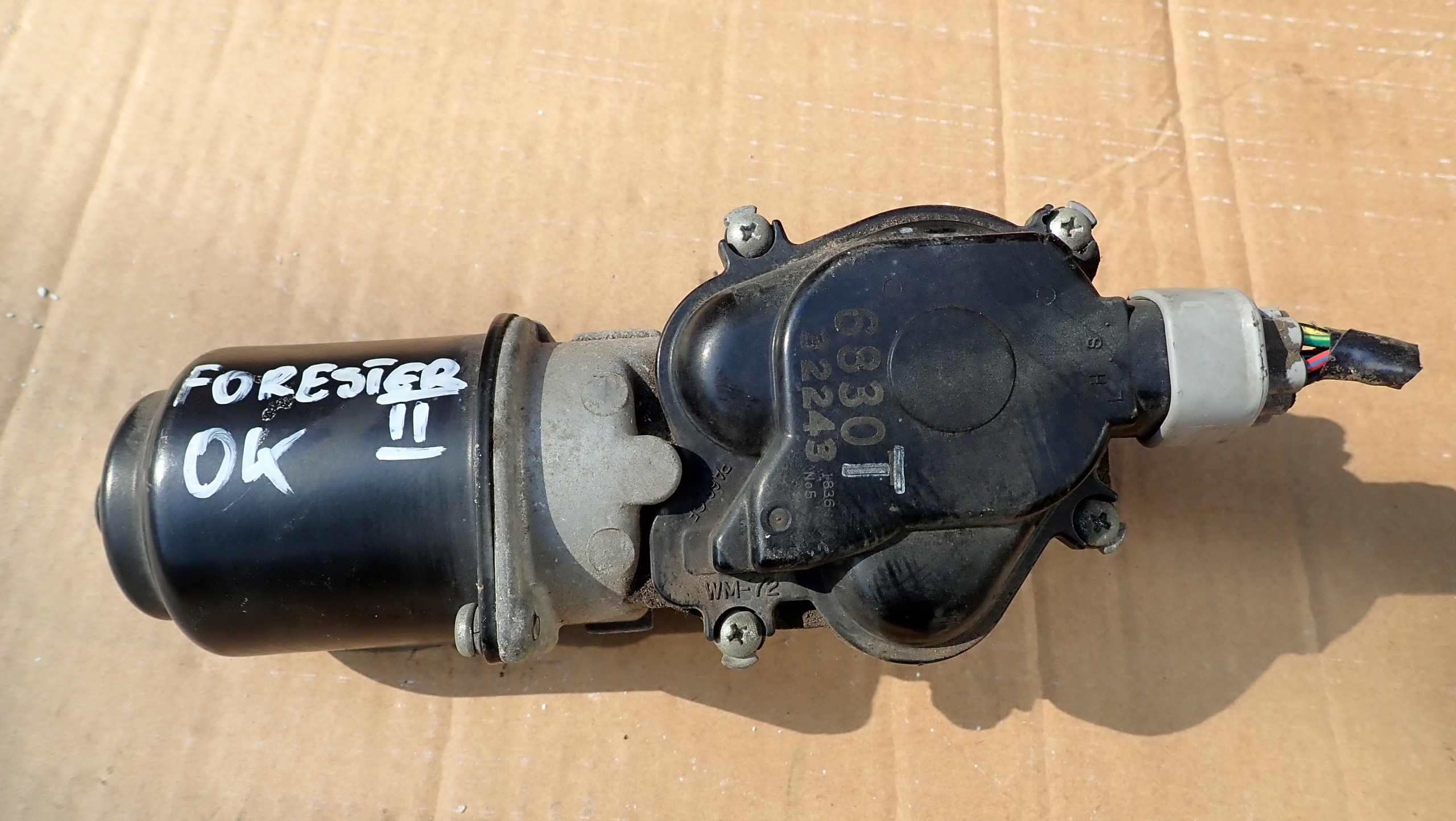 SUBARU FORESTER II 2.0 05-ДВИГУН СКЛООЧИСНИКА