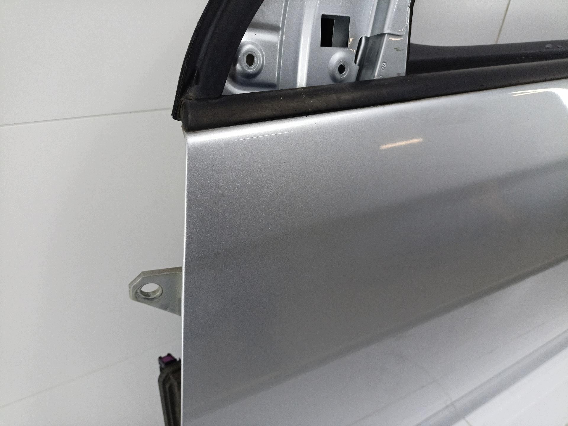 door front left side Volkswagen Golf 5 2008