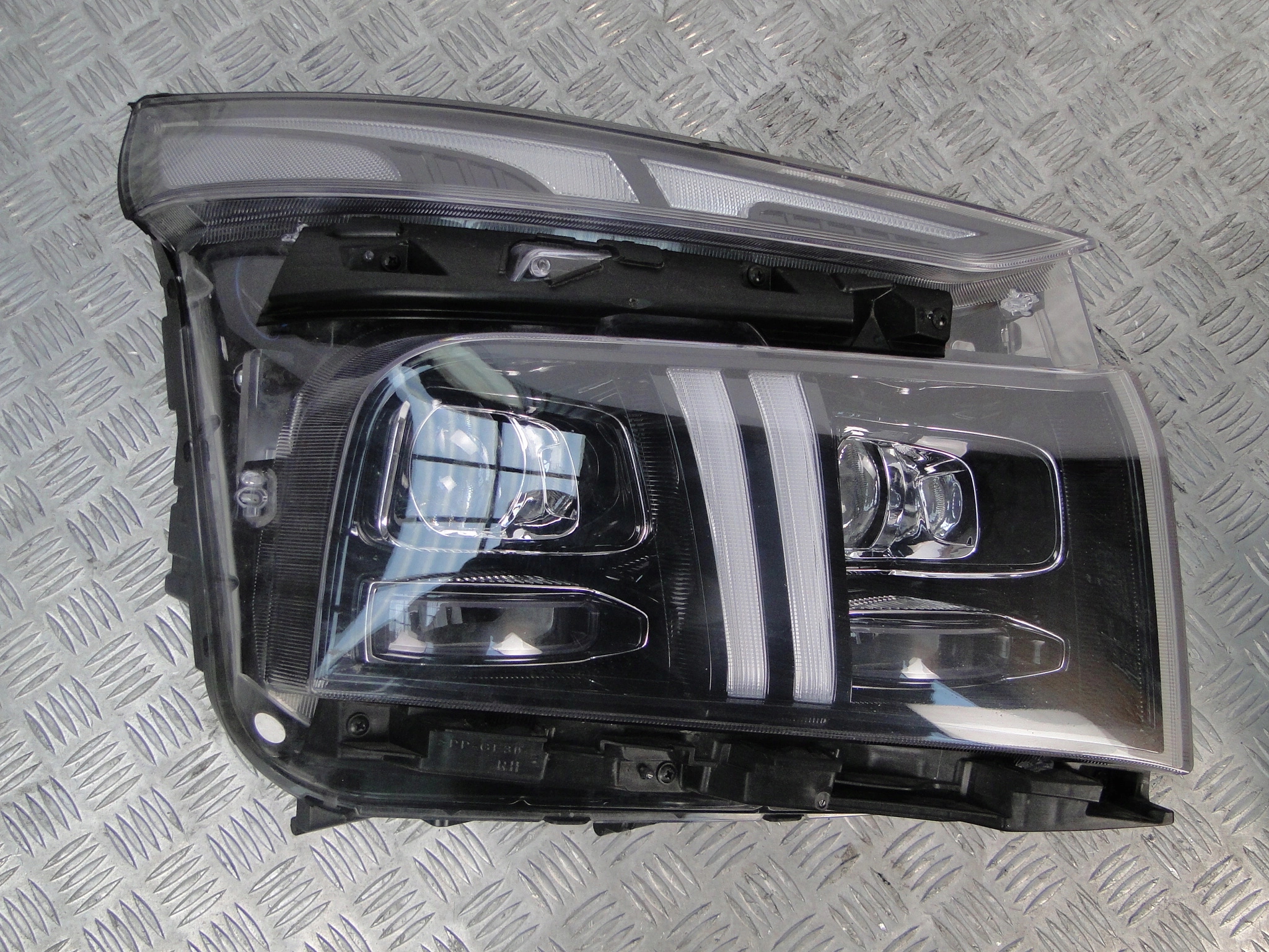 HYUNDAI SANTA FE IV LIFT 21R LAMPA FULL LED REFLEKTOR Wersja Europejska