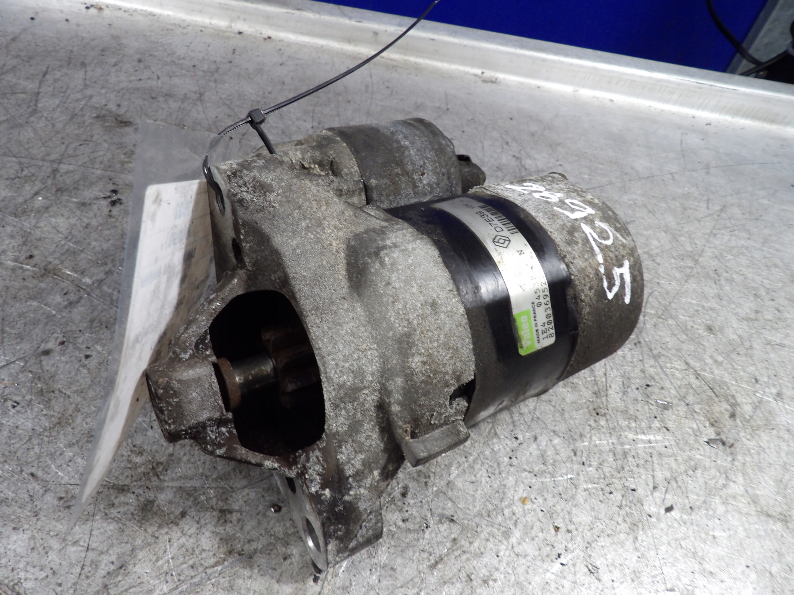 Renault Clio II starter 8200369521 D7E39