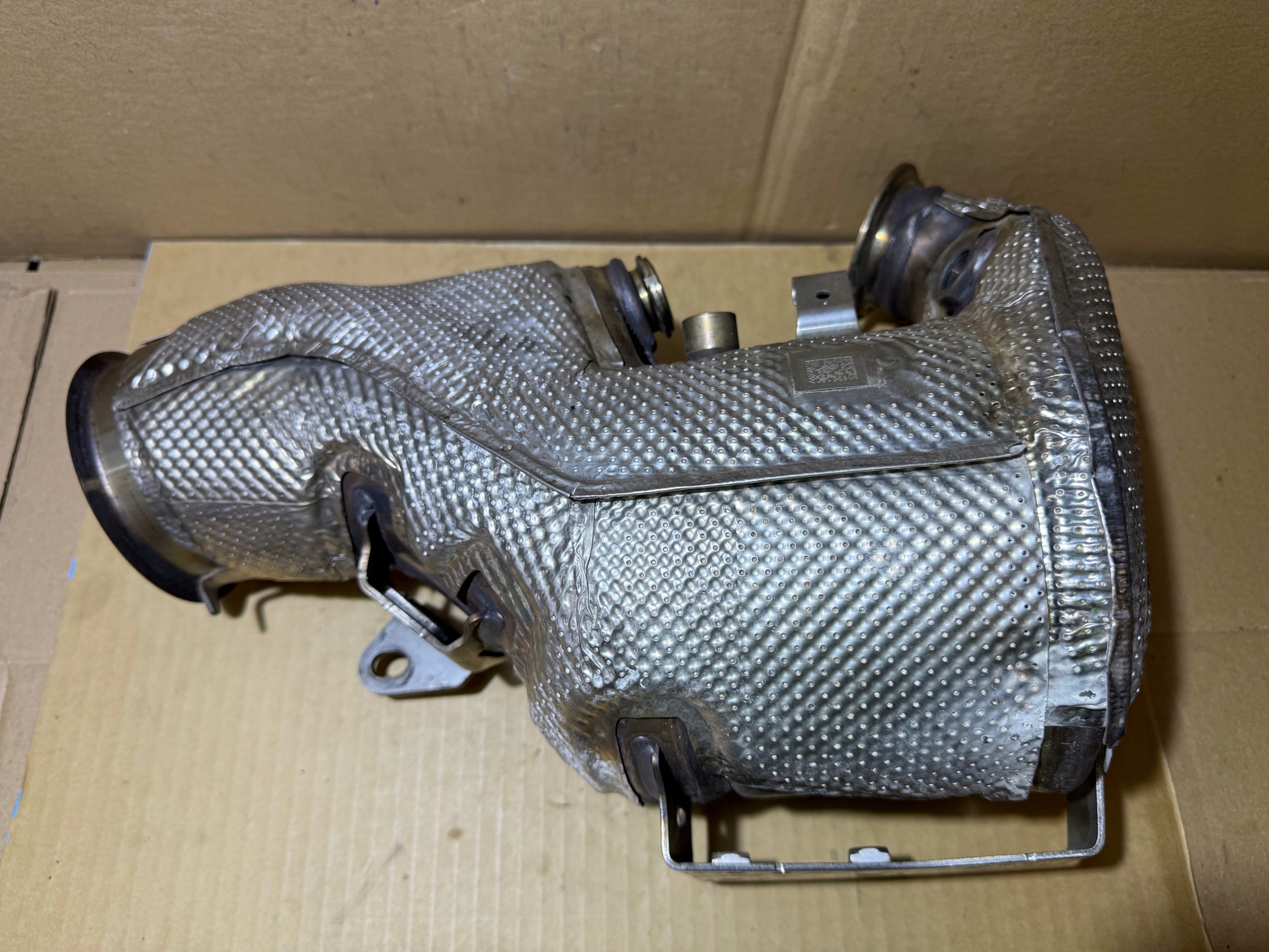 AUDI A6 C8 2.0 TDI catalyst DPF 05L131705G 05L166AA