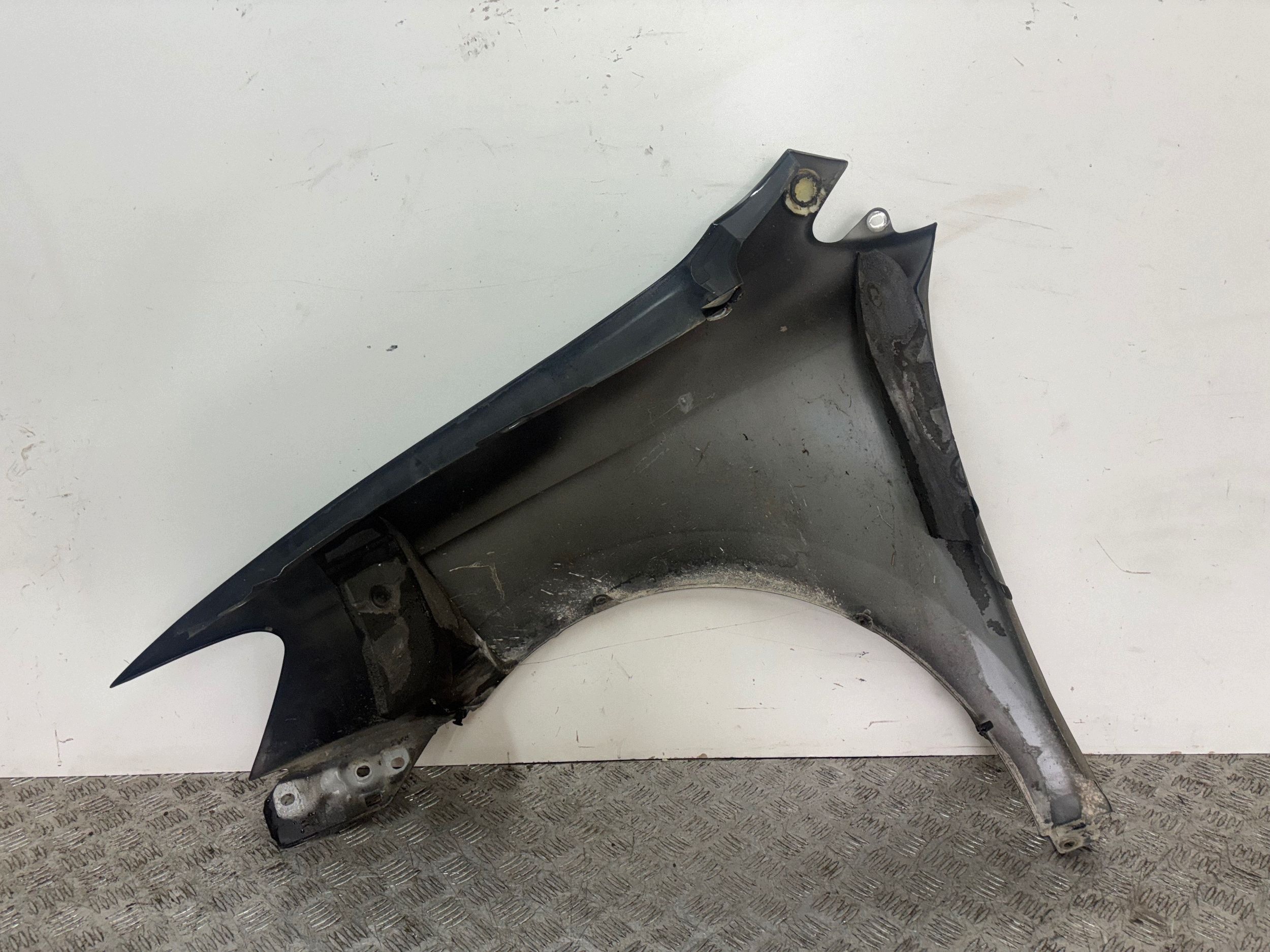 fender front front right VW POLO 6R 6C 09