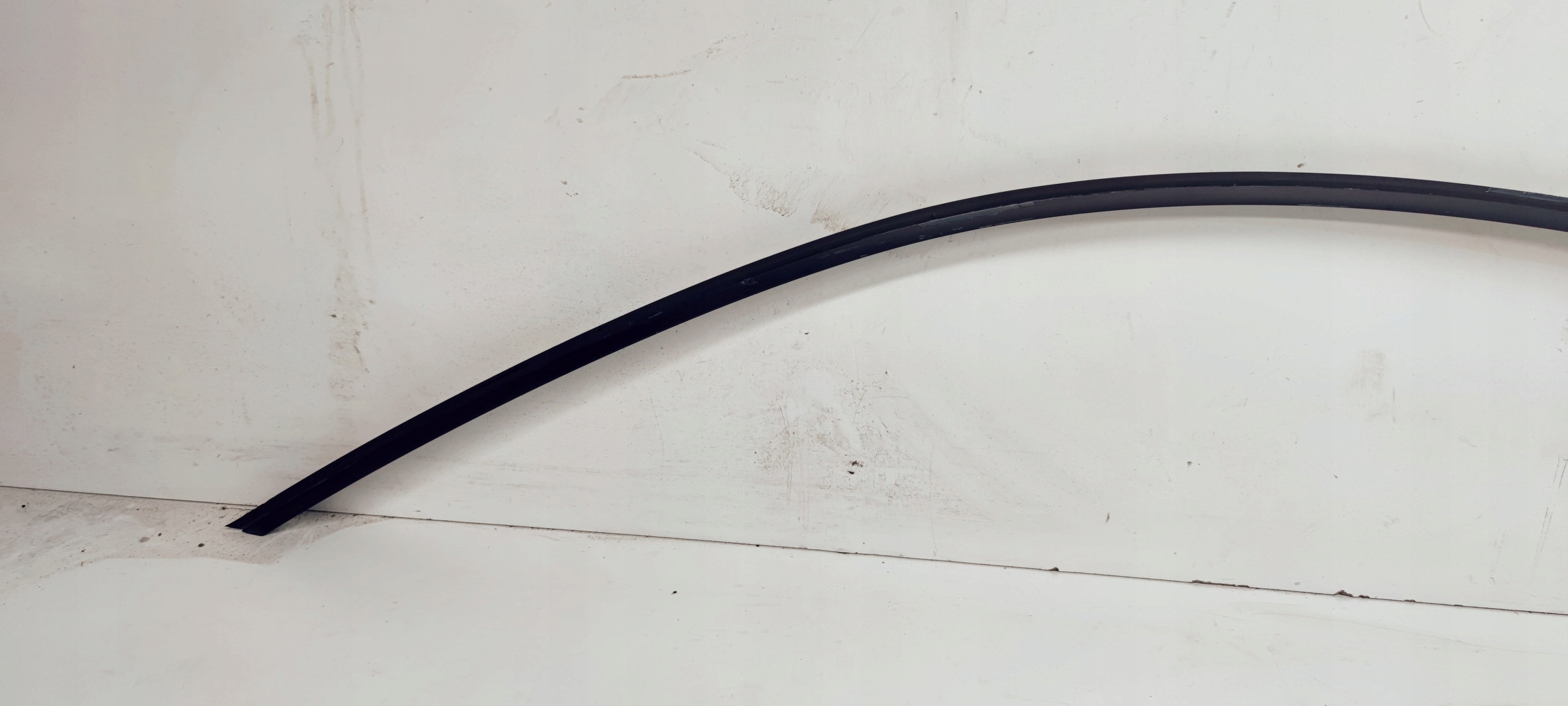 moulding MAT left bodywork AUDI TT 8J8853703