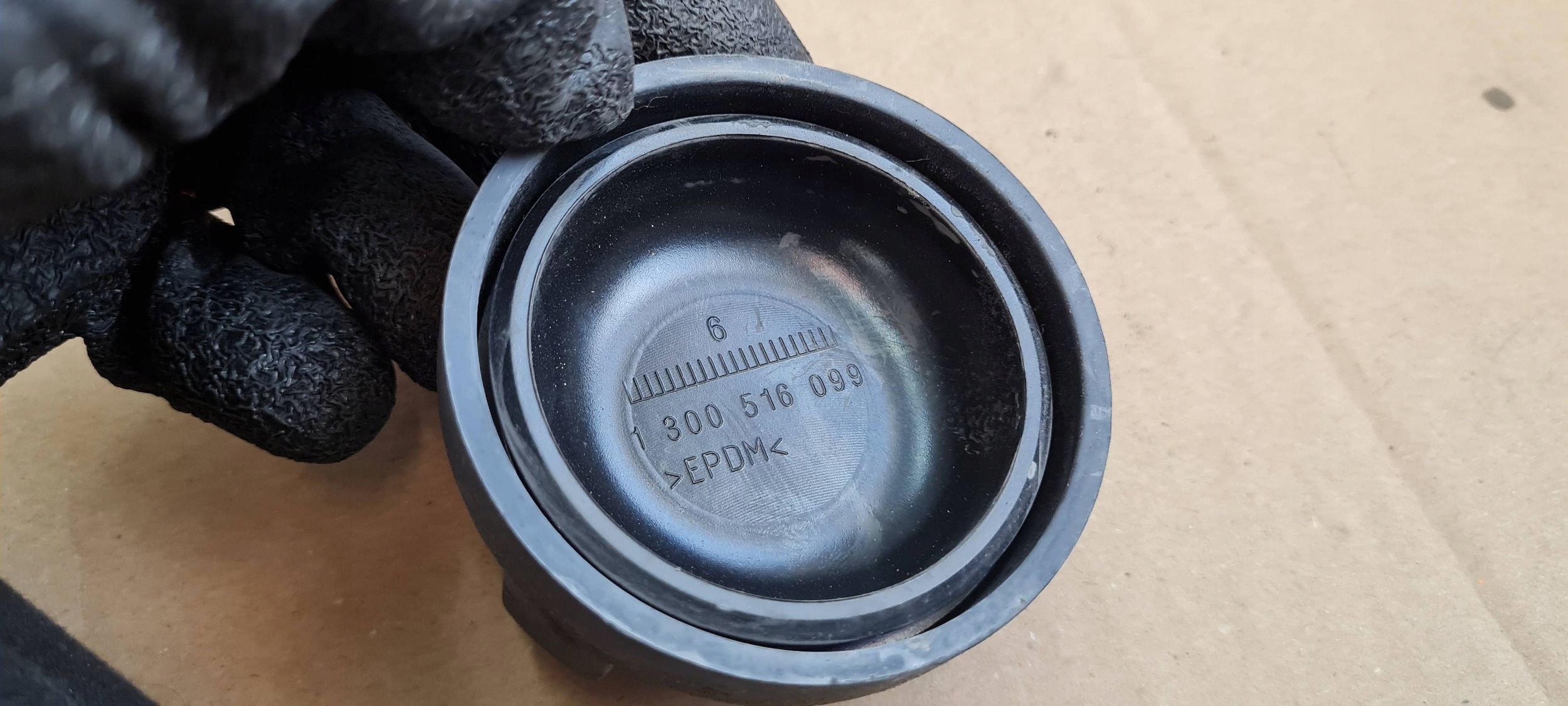 A5 8T LIFT spoiler cap lights front 1300516099 A4 B8 LIFT