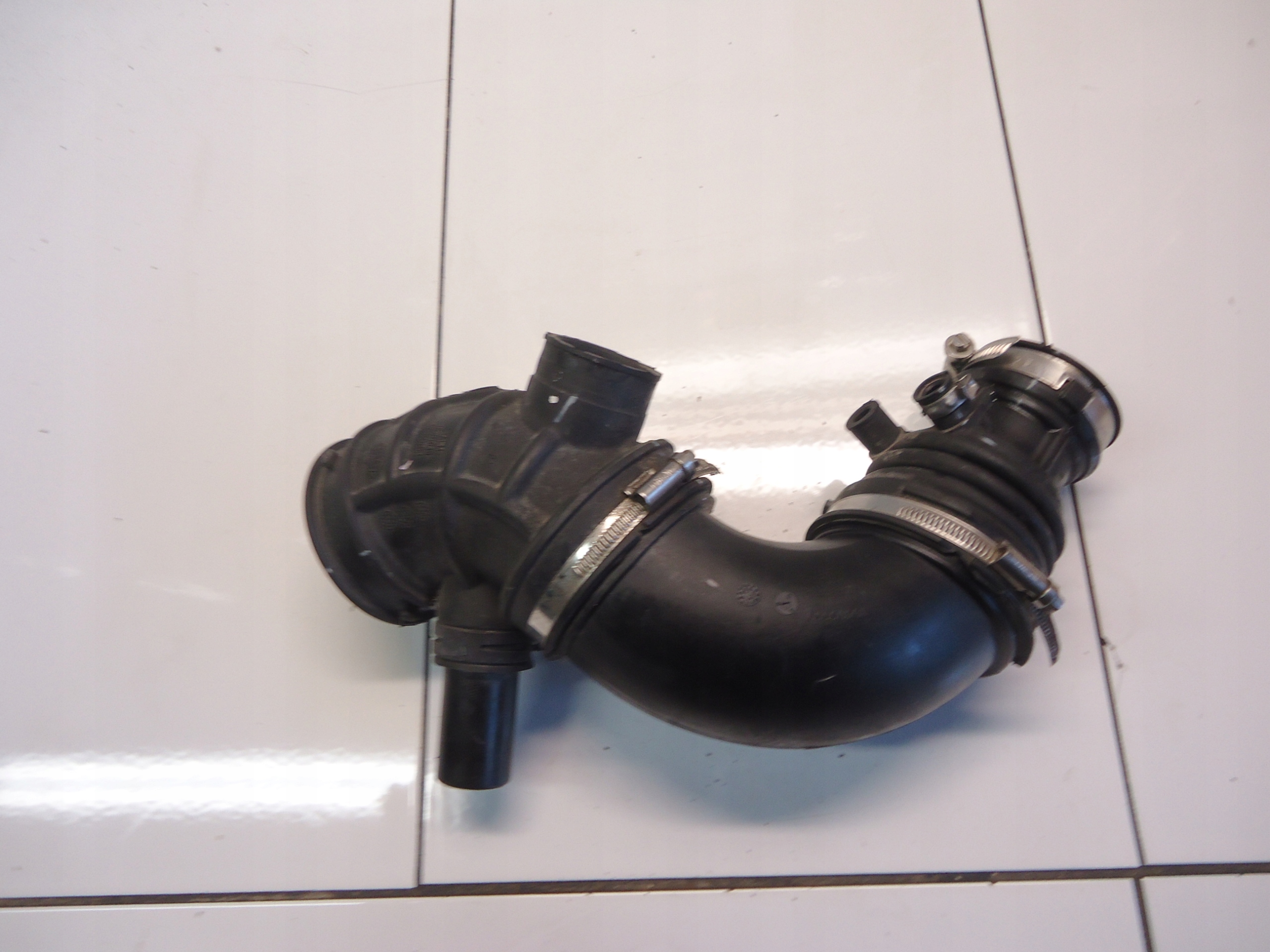 MG HS EHS 1.5 TGI 2020 15E4E pipe air 10405559 10297049