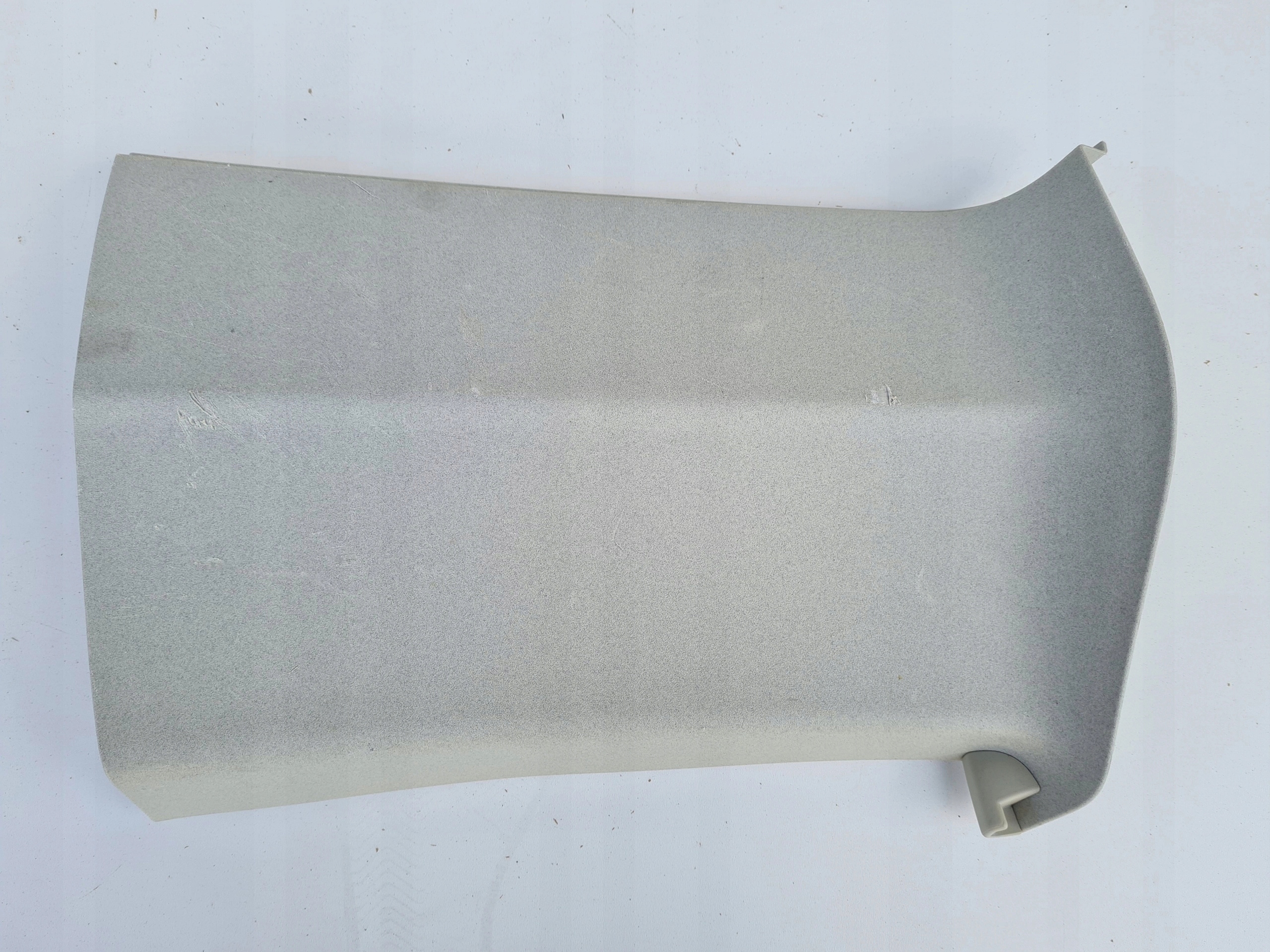 Накладка левая D-стойки VW T5 CARAVELLE