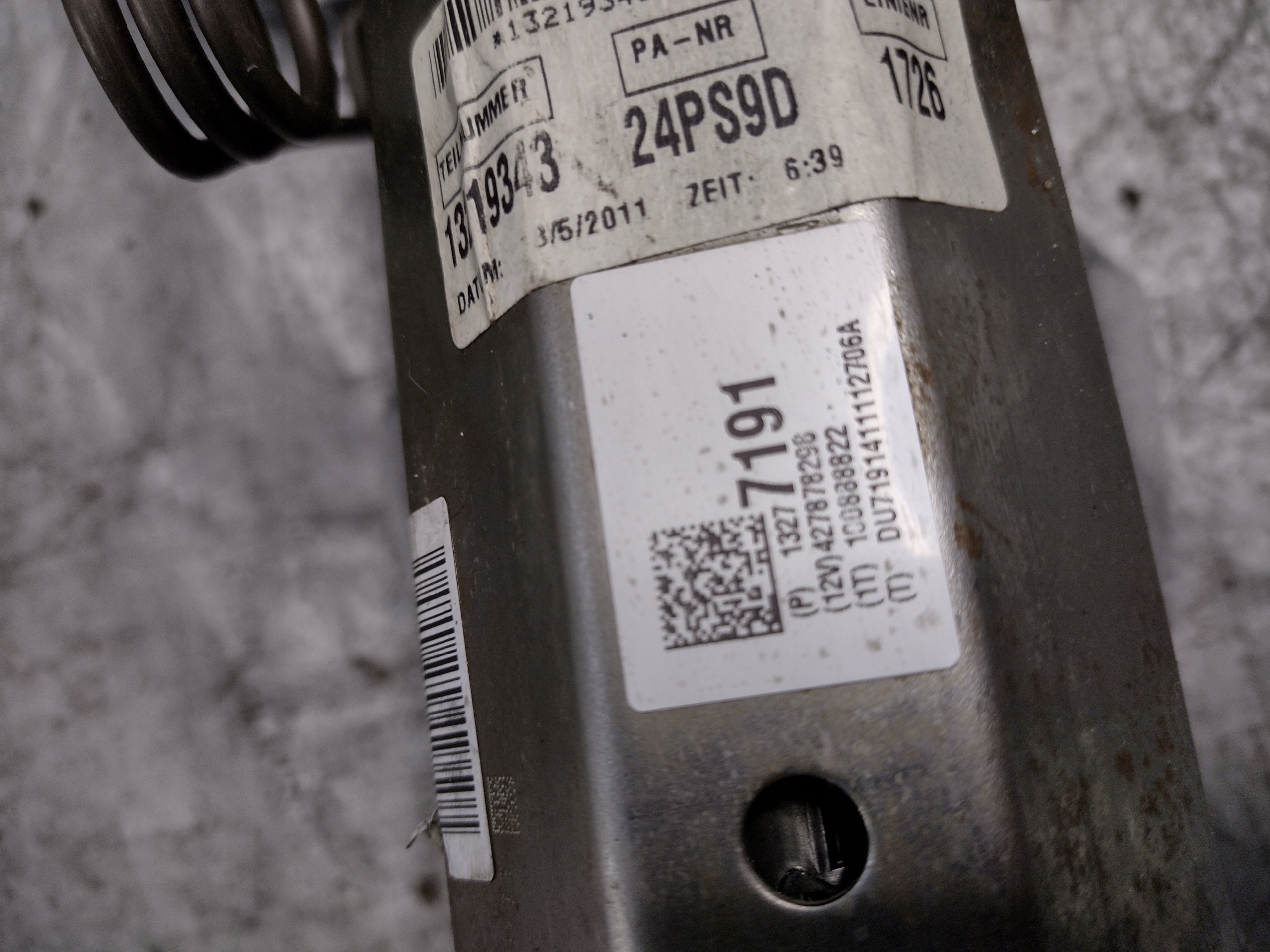 steering wheel rod Opel Insignia A OE 13277191