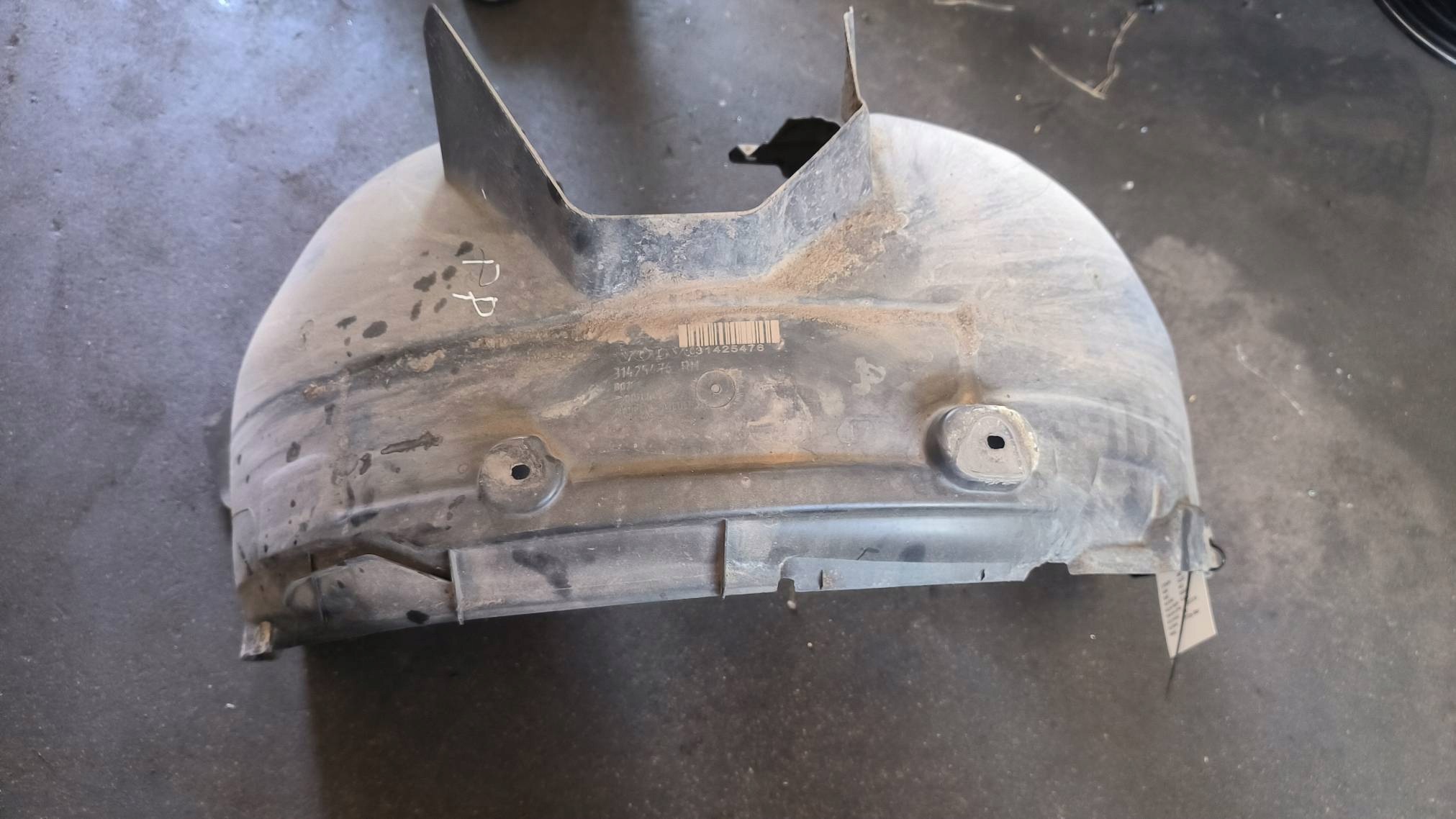 mudguard right front 31425476 VOLVO V60 II