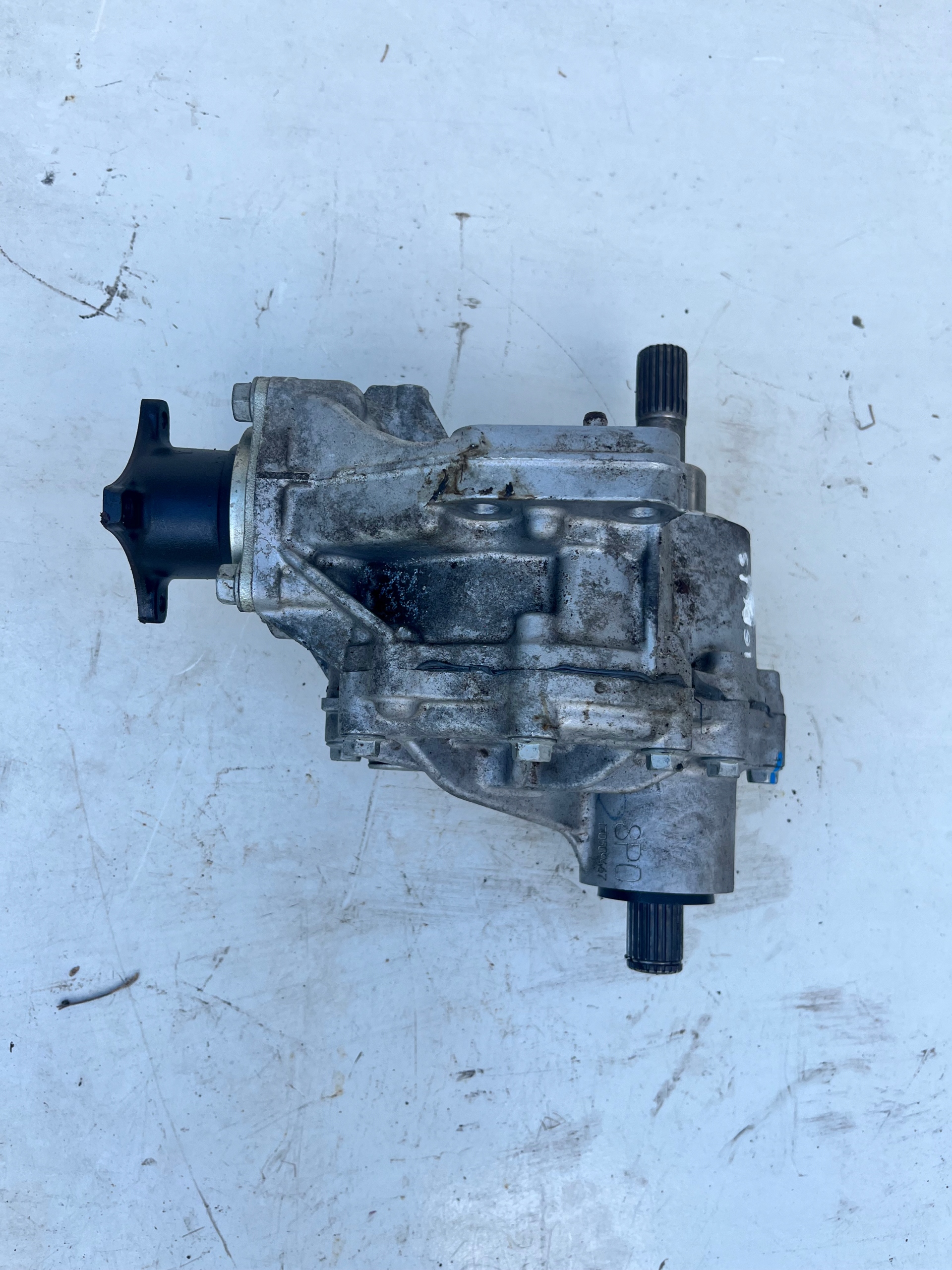 suzuki IGNIS III 1,2 b 18r 4x4 редуктор 8P0