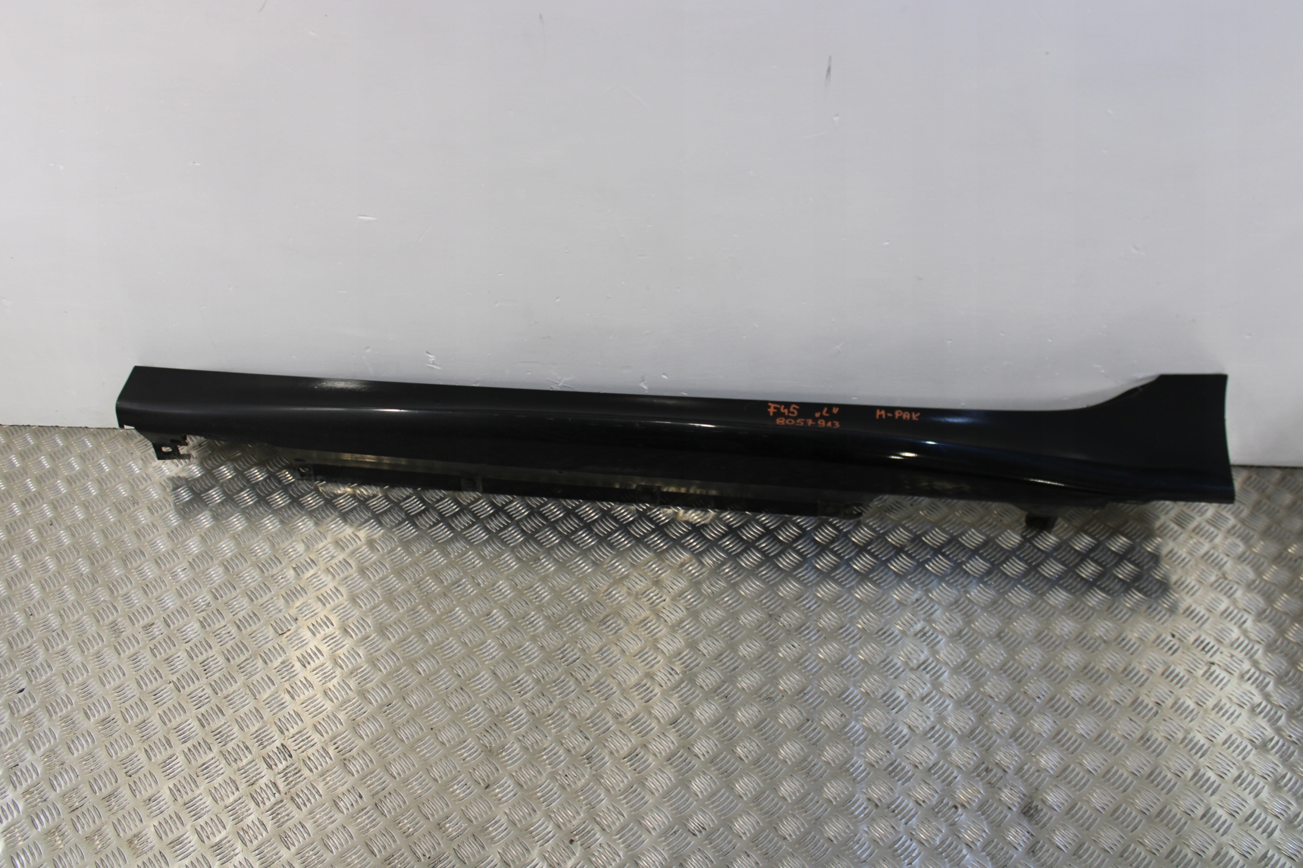 cap threshold threshold left 8057913 BMW 2 F45 ACTIVE TOURER