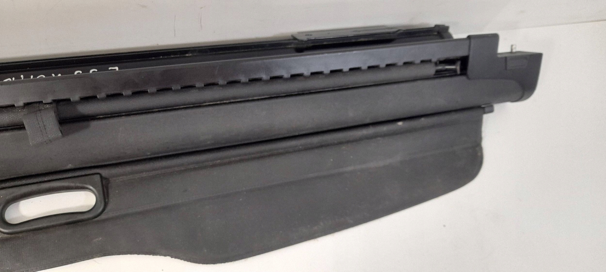 BMW 5 E39 blinds boot 8236357 (RL117)