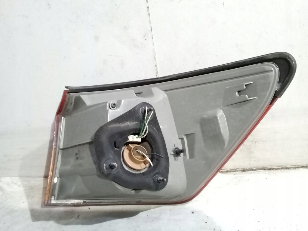 Lexus IS2 II light left rear part rear
