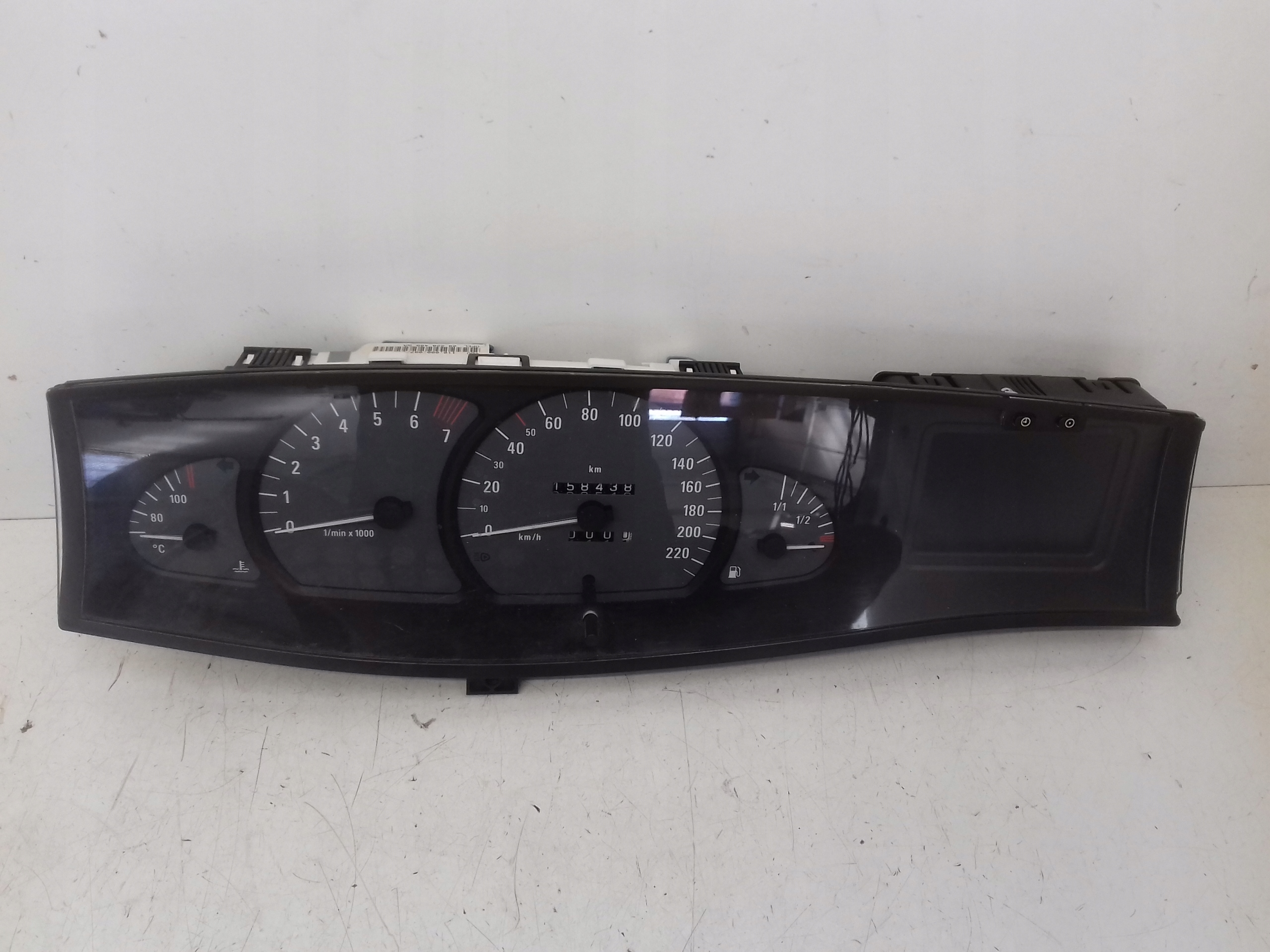 dials 09228408 Opel Omega B