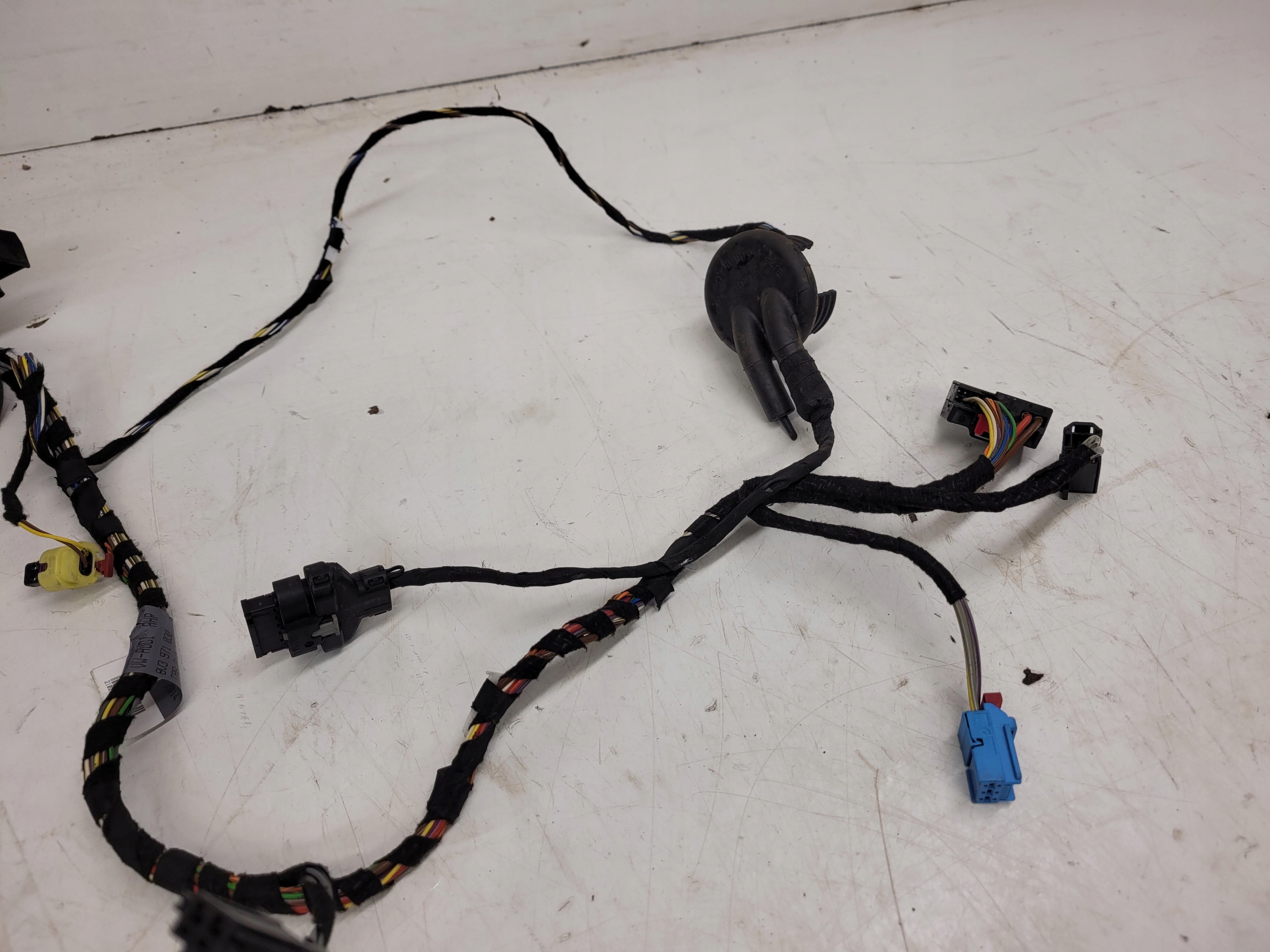 bundle door right front AUDI A3 8V 3-D 8V3971030