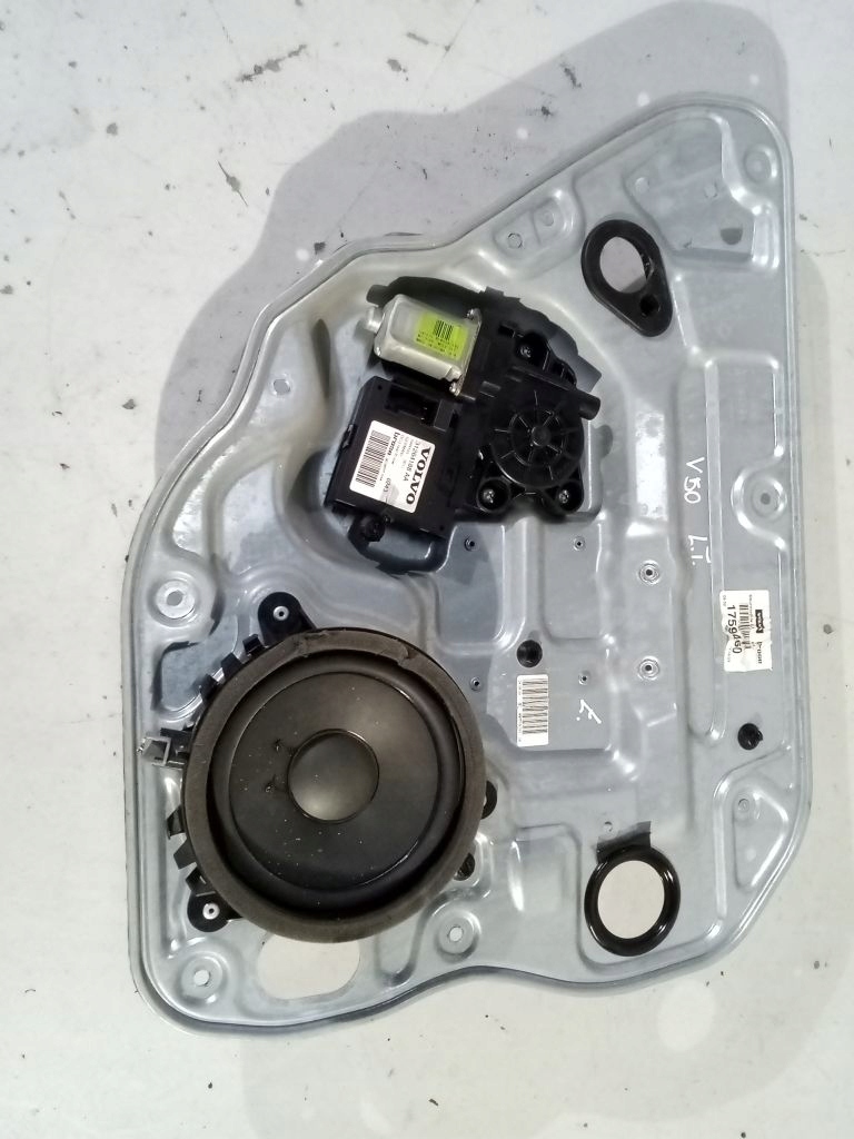 Volvo V50 lehúzó szyb bal far