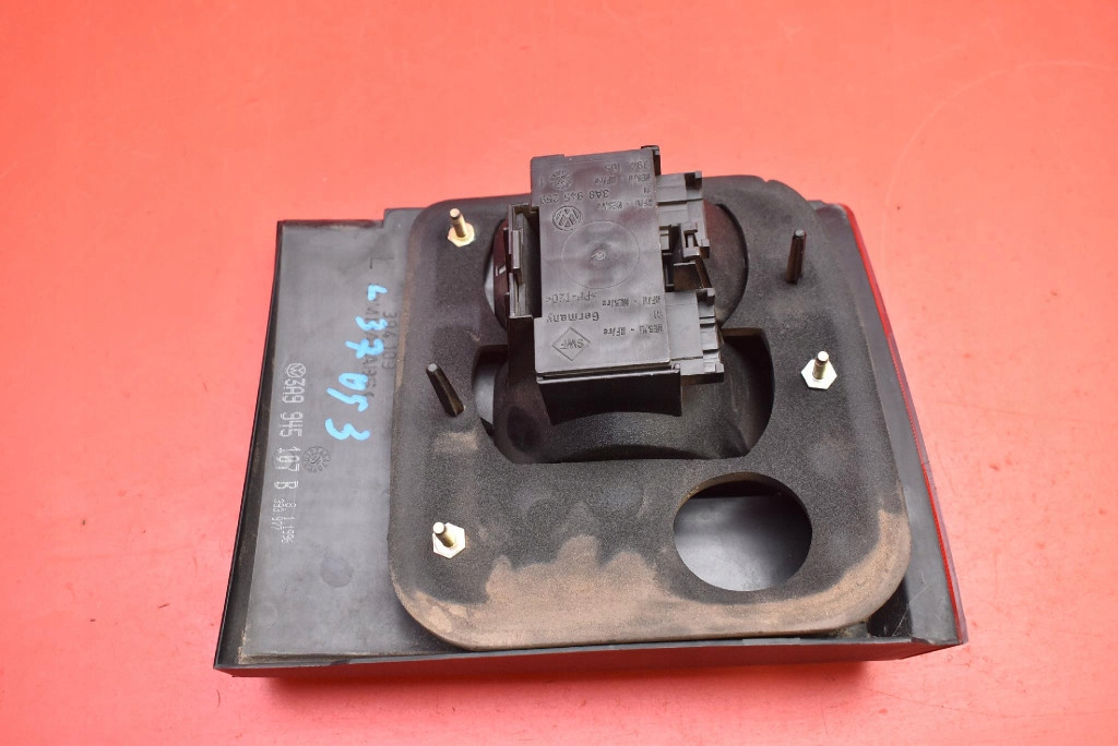 light left rear part rear 3A9945107B VW PASSAT B4 KOMBI 93-97