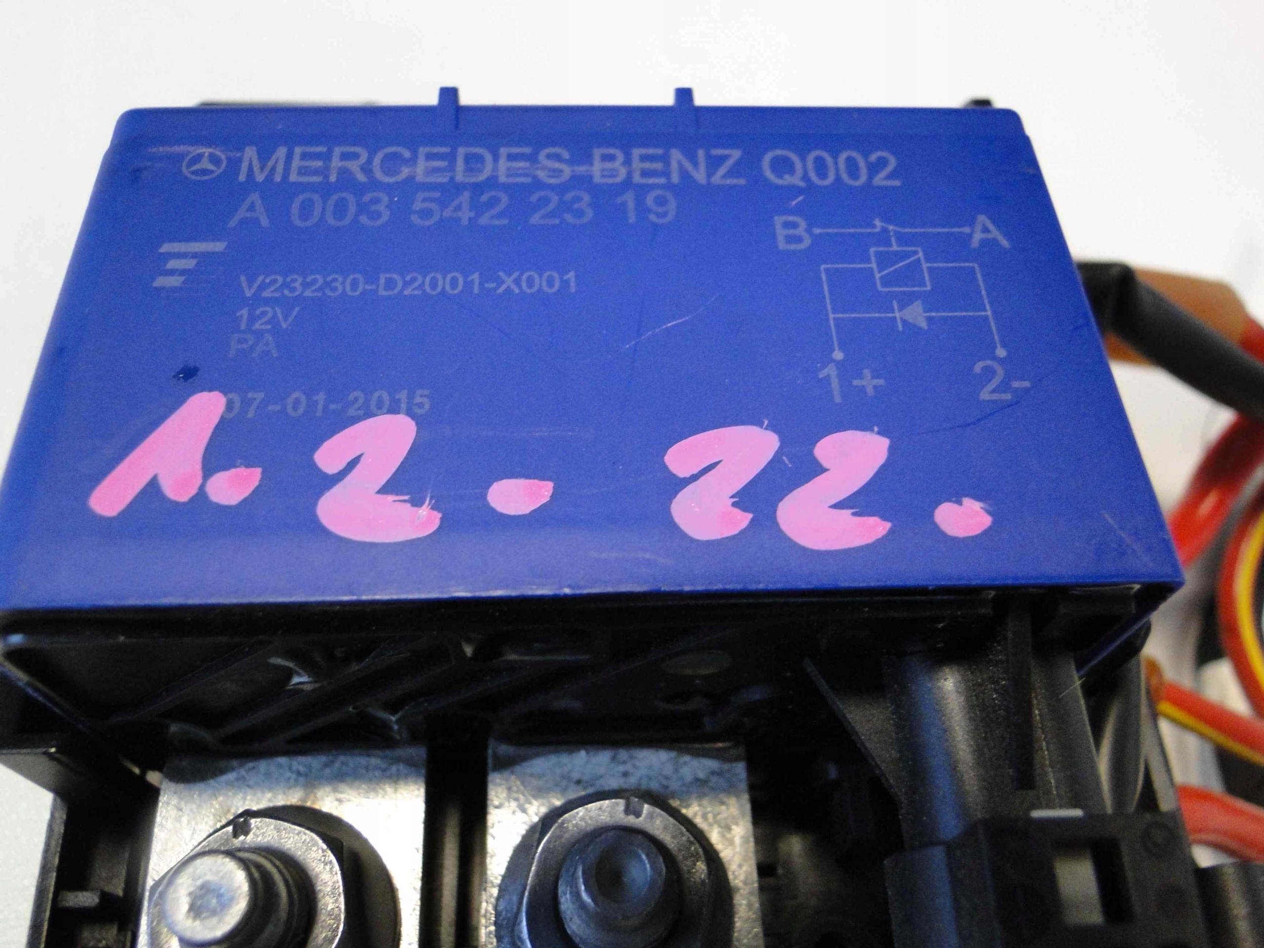 MERCEDES B KLASA W246 246 SKRZYNKA BEZPIECZNIKÓW Jakość części (zgodnie z GVO) O - oryginał z logo producenta pojazdu (OE)