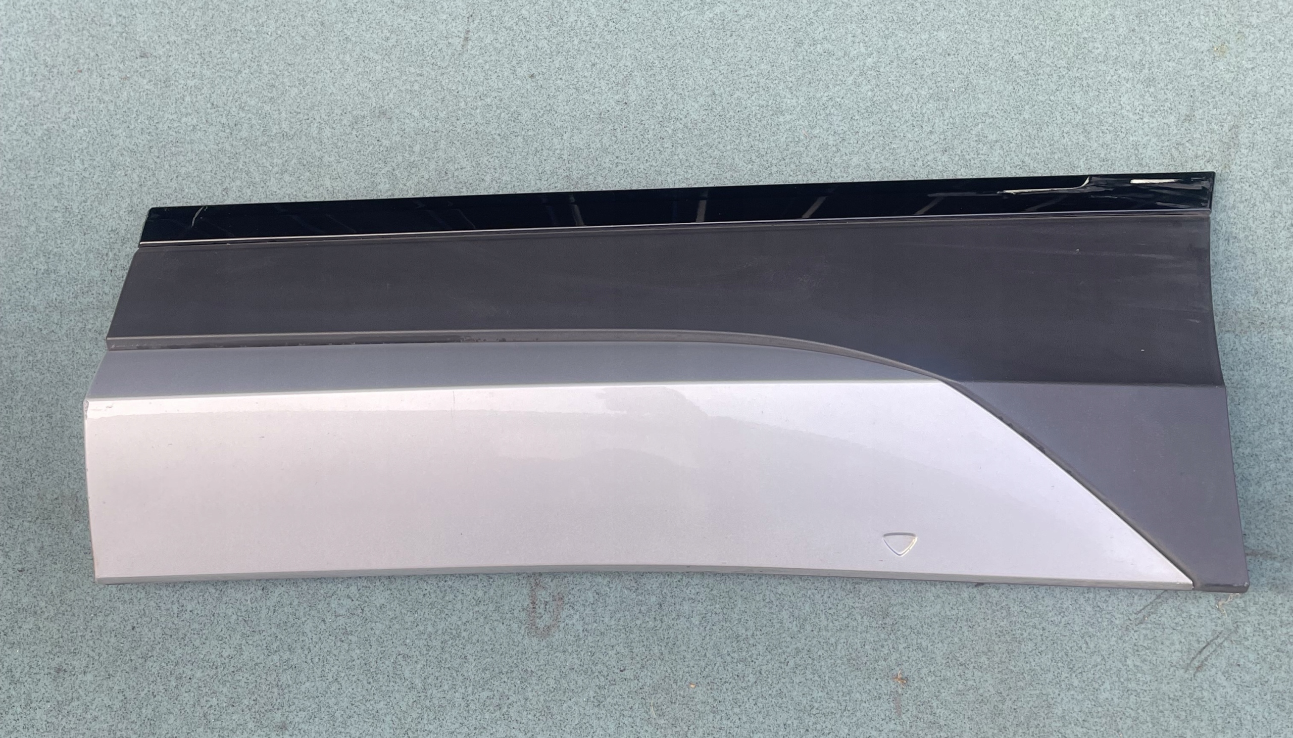 VW TIGUAN II LISTWA DOLNA DRZWI LEWA TYŁ 5NA854949S